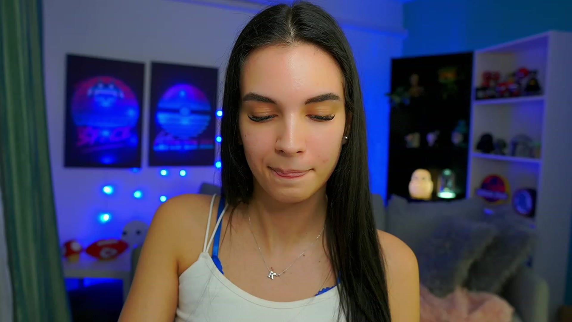 Gallery image thumbnail from Kylie_Quinn's myfreecams stream on, 02/24/2023, 21:46 image 19 of 20