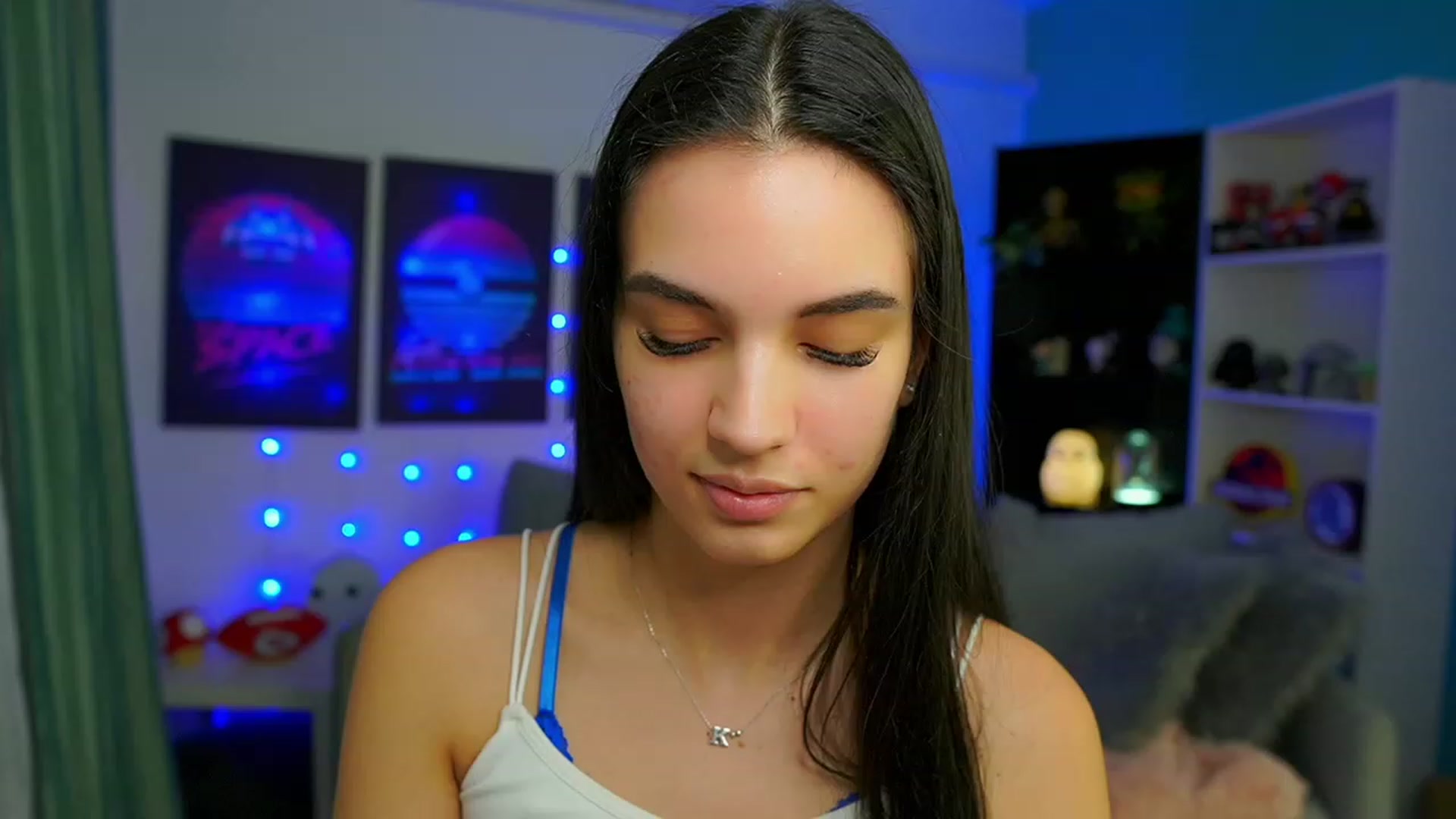 Gallery image thumbnail from Kylie_Quinn's myfreecams stream on, 02/24/2023, 21:46 image 12 of 20
