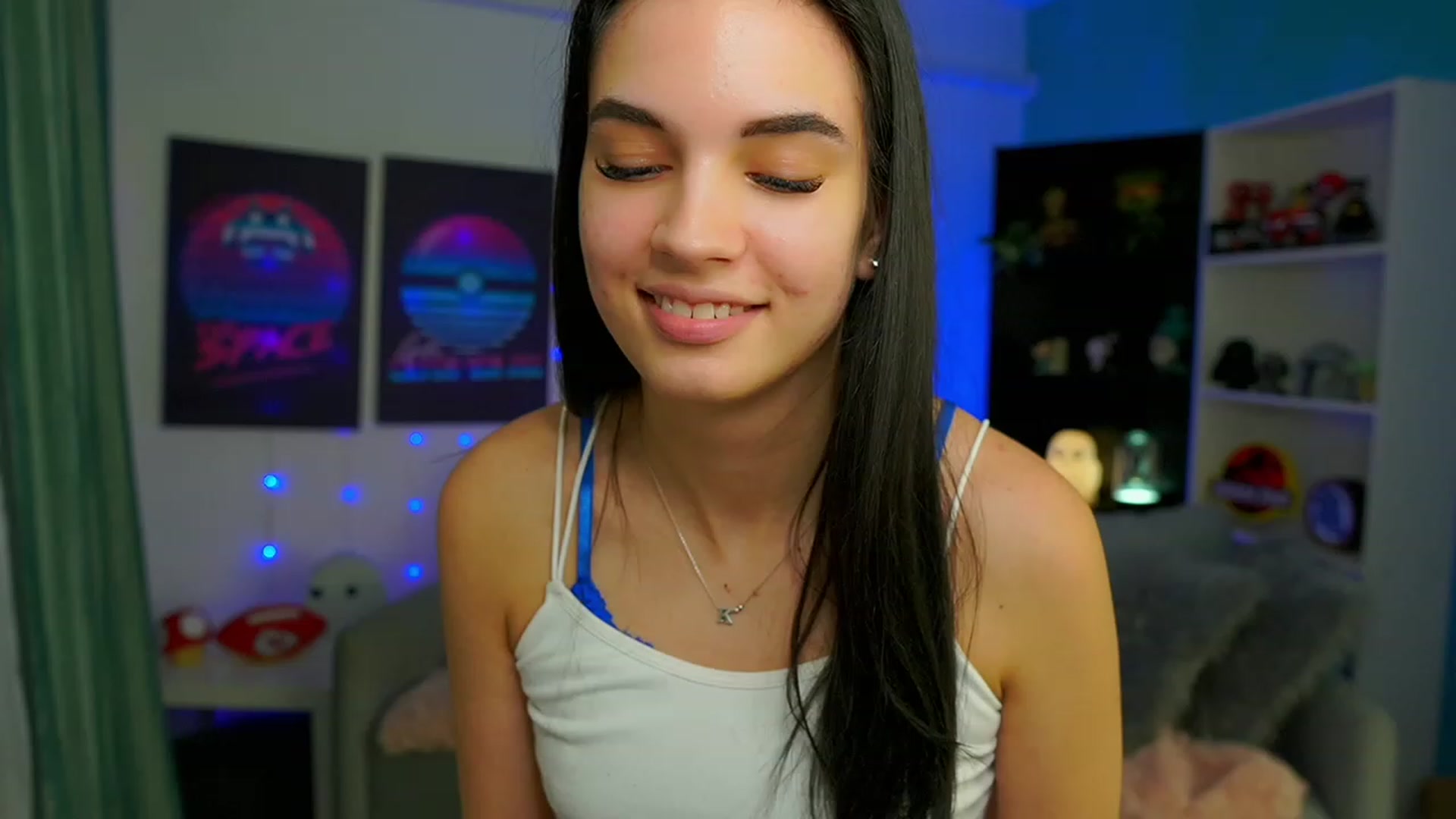 Gallery image thumbnail from Kylie_Quinn's myfreecams stream on, 02/24/2023, 21:46 image 18 of 20