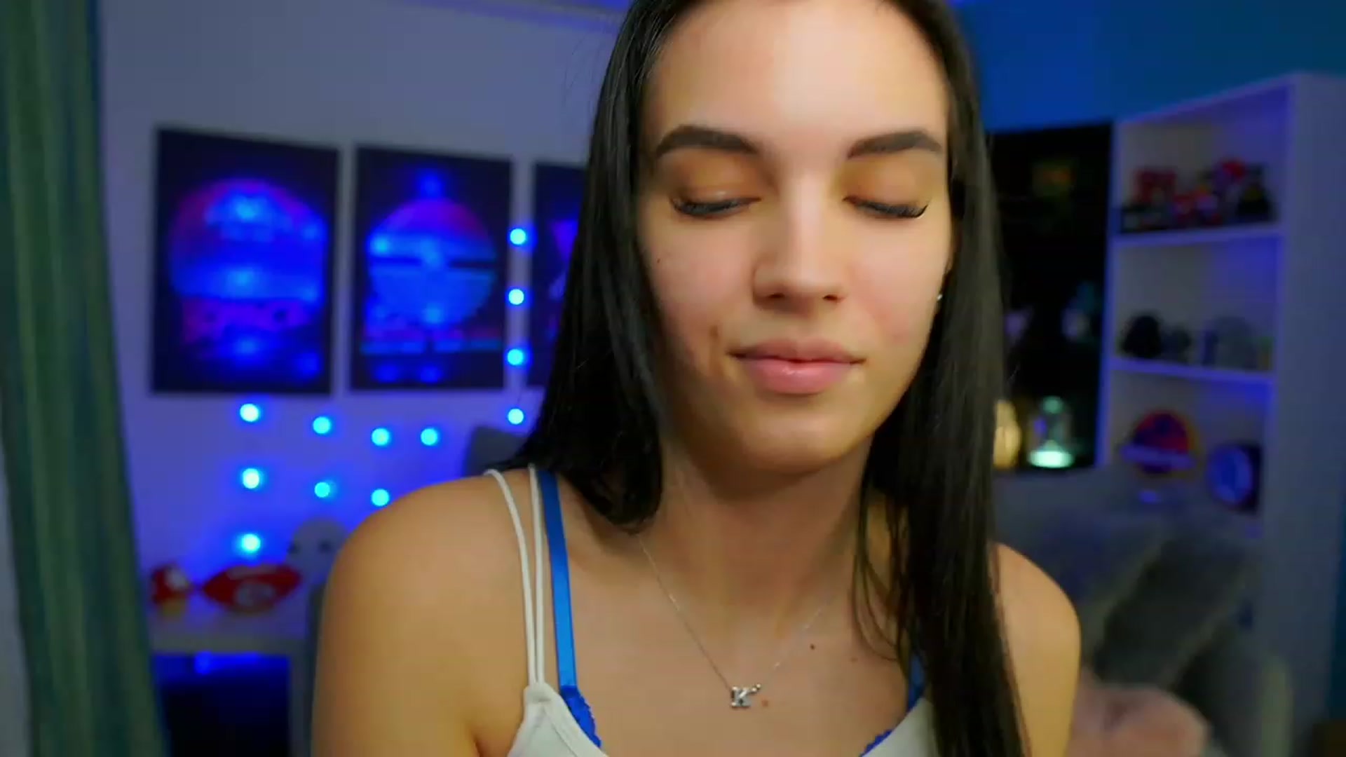Gallery image thumbnail from Kylie_Quinn's myfreecams stream on, 02/24/2023, 21:46 image 11 of 20