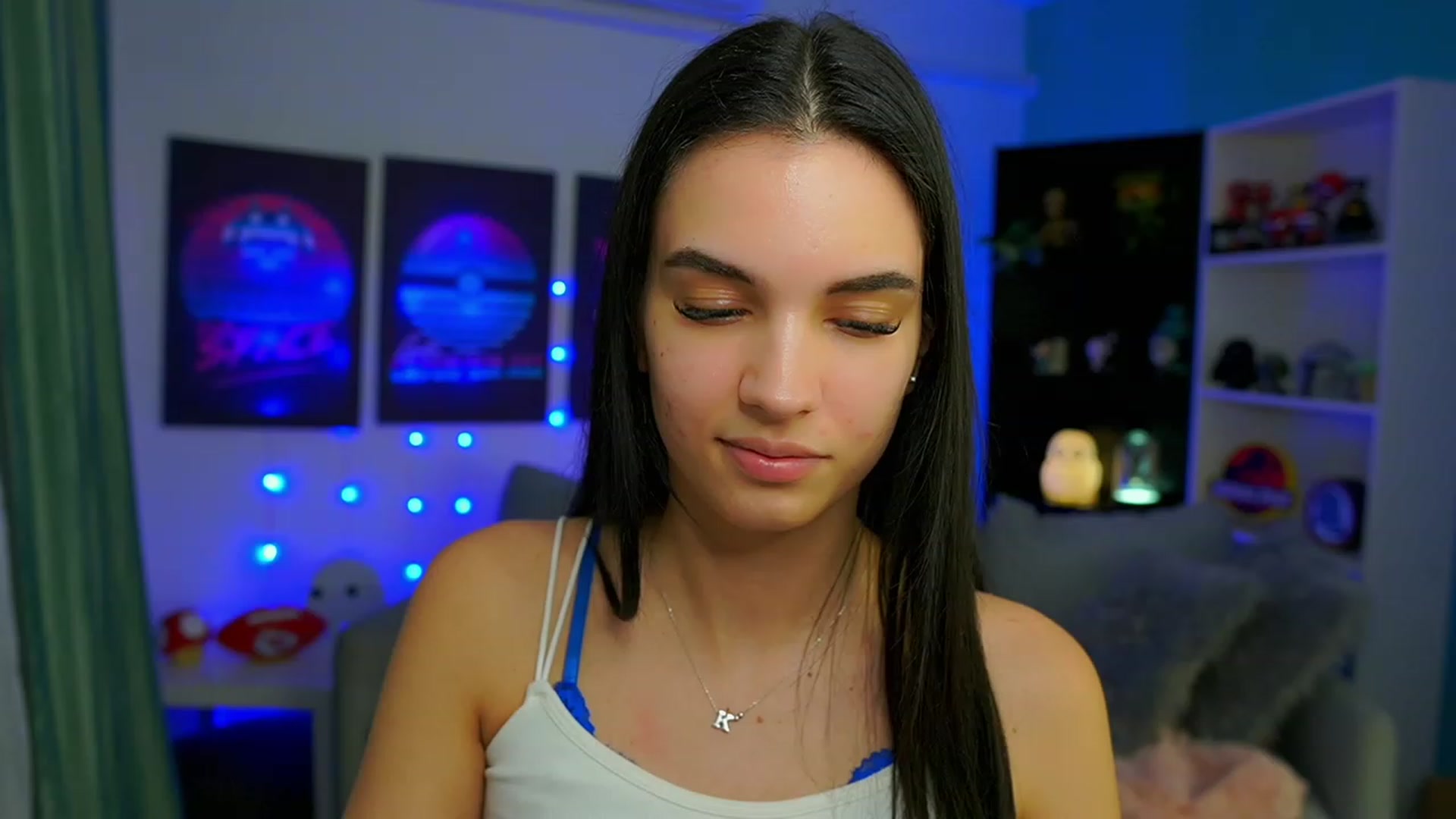 Gallery image thumbnail from Kylie_Quinn's myfreecams stream on, 02/24/2023, 23:03 image 4 of 20