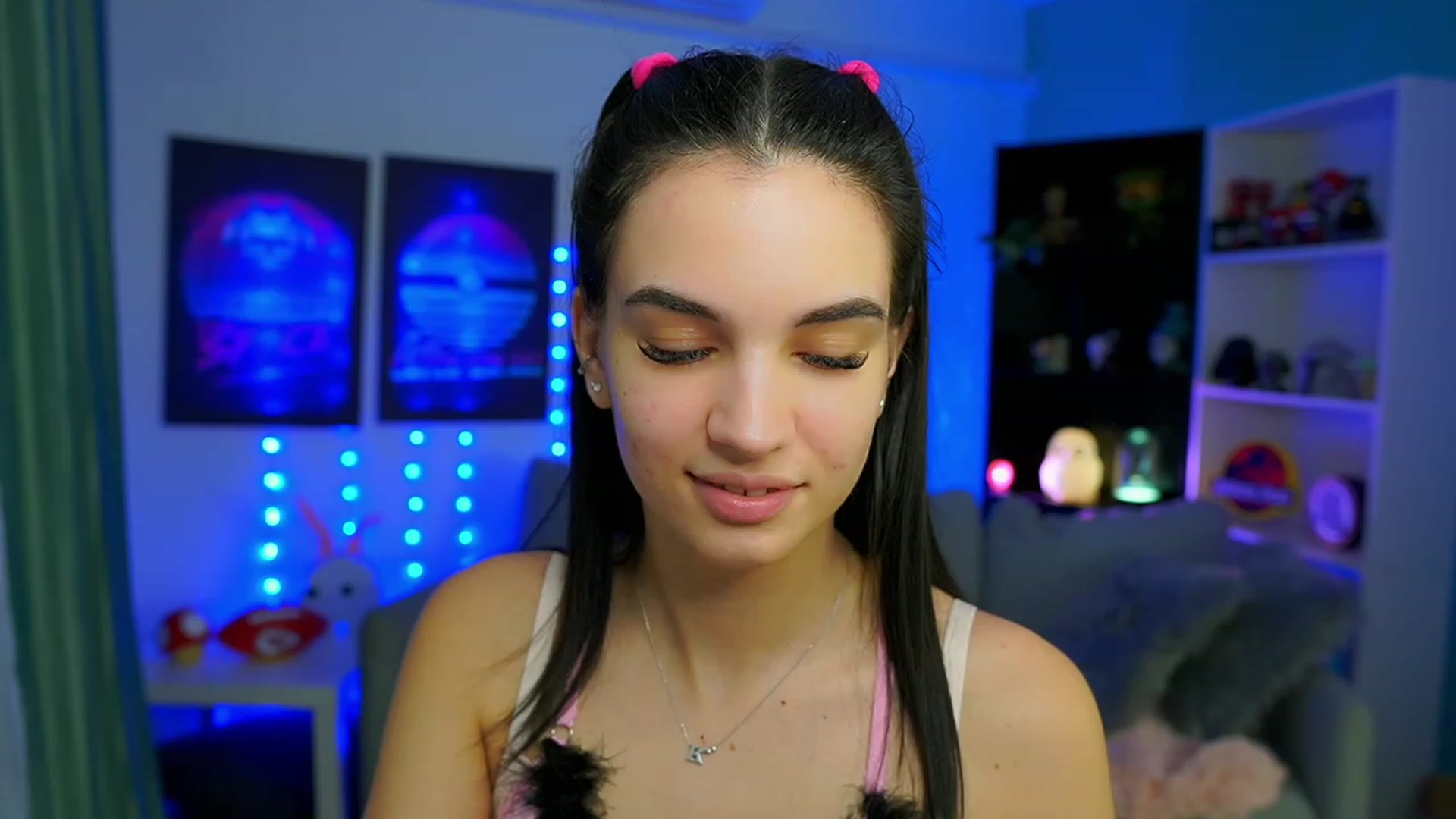 Gallery image thumbnail from Kylie_Quinn's myfreecams stream on, 02/25/2023, 09:58 image 7 of 20