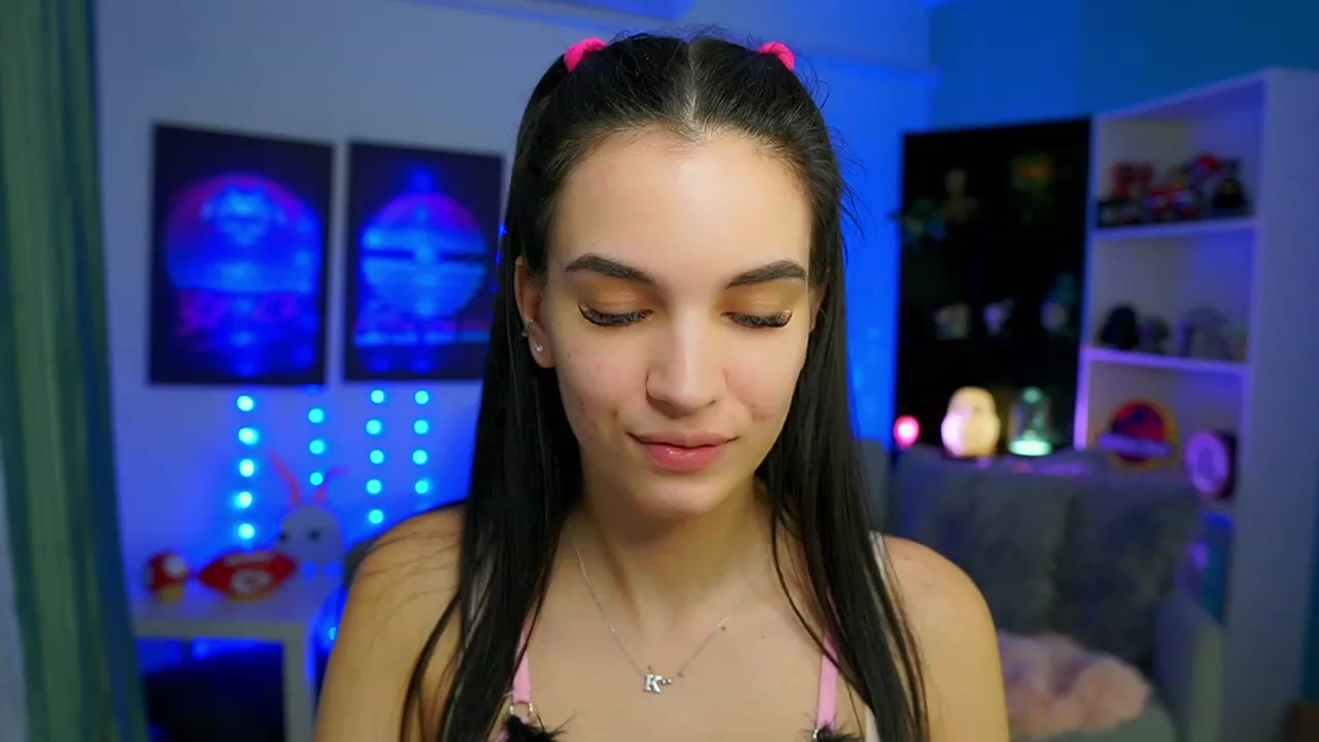 Gallery image thumbnail from Kylie_Quinn's myfreecams stream on, 02/25/2023, 10:46 image 8 of 20
