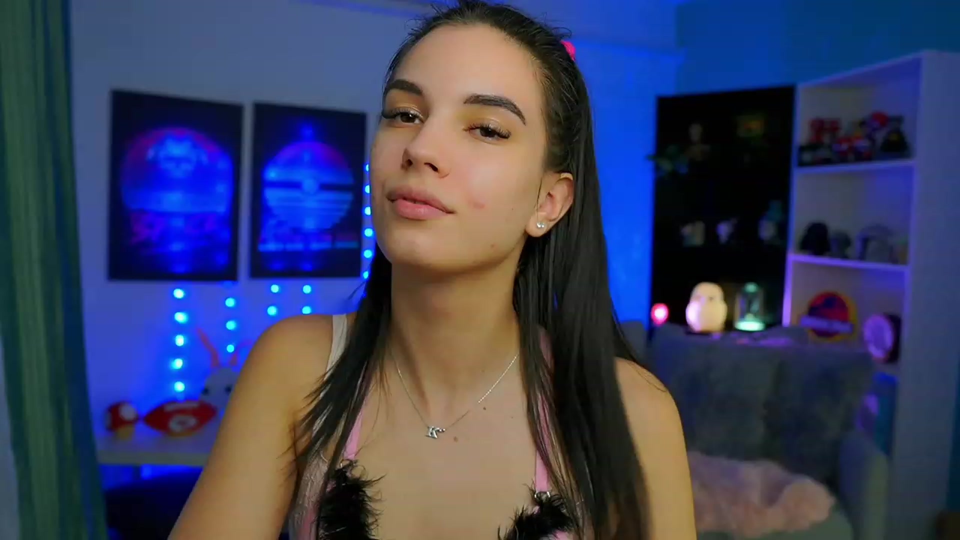 Gallery image thumbnail from Kylie_Quinn's myfreecams stream on, 02/25/2023, 12:46 image 1 of 20