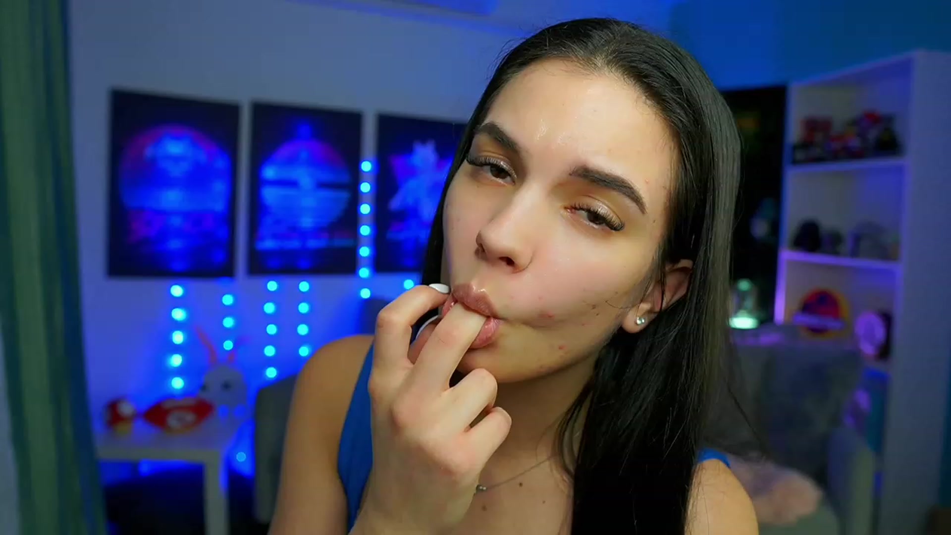 Gallery image thumbnail from Kylie_Quinn's myfreecams stream on, 02/25/2023, 14:00 image 14 of 20