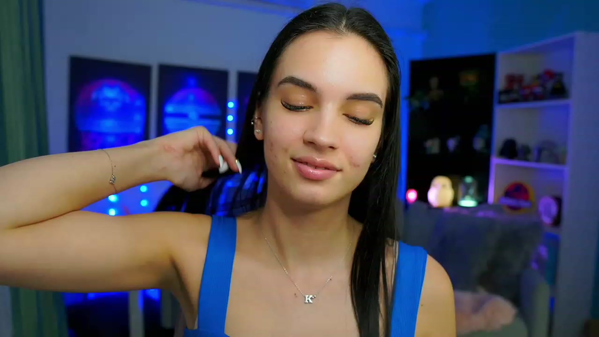 Gallery image thumbnail from Kylie_Quinn's myfreecams stream on, 02/25/2023, 15:04 image 10 of 20