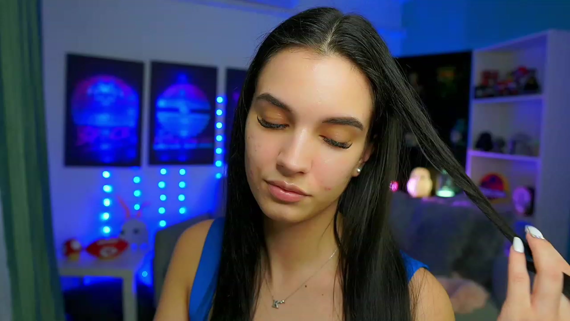 Gallery image thumbnail from Kylie_Quinn's myfreecams stream on, 02/25/2023, 19:50 image 12 of 20