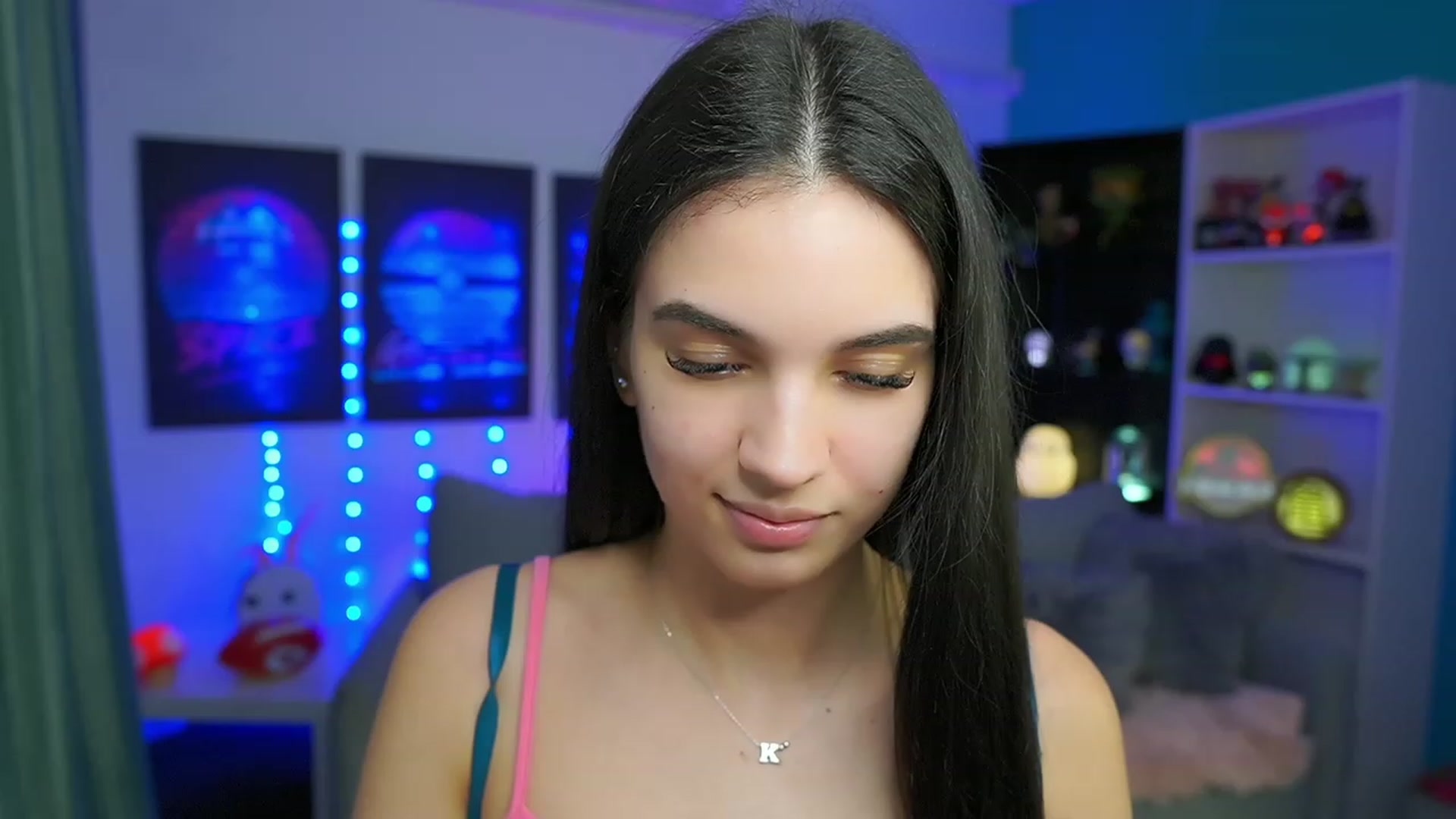 Gallery image thumbnail from Kylie_Quinn's myfreecams stream on, 02/27/2023, 24:56 image 19 of 20