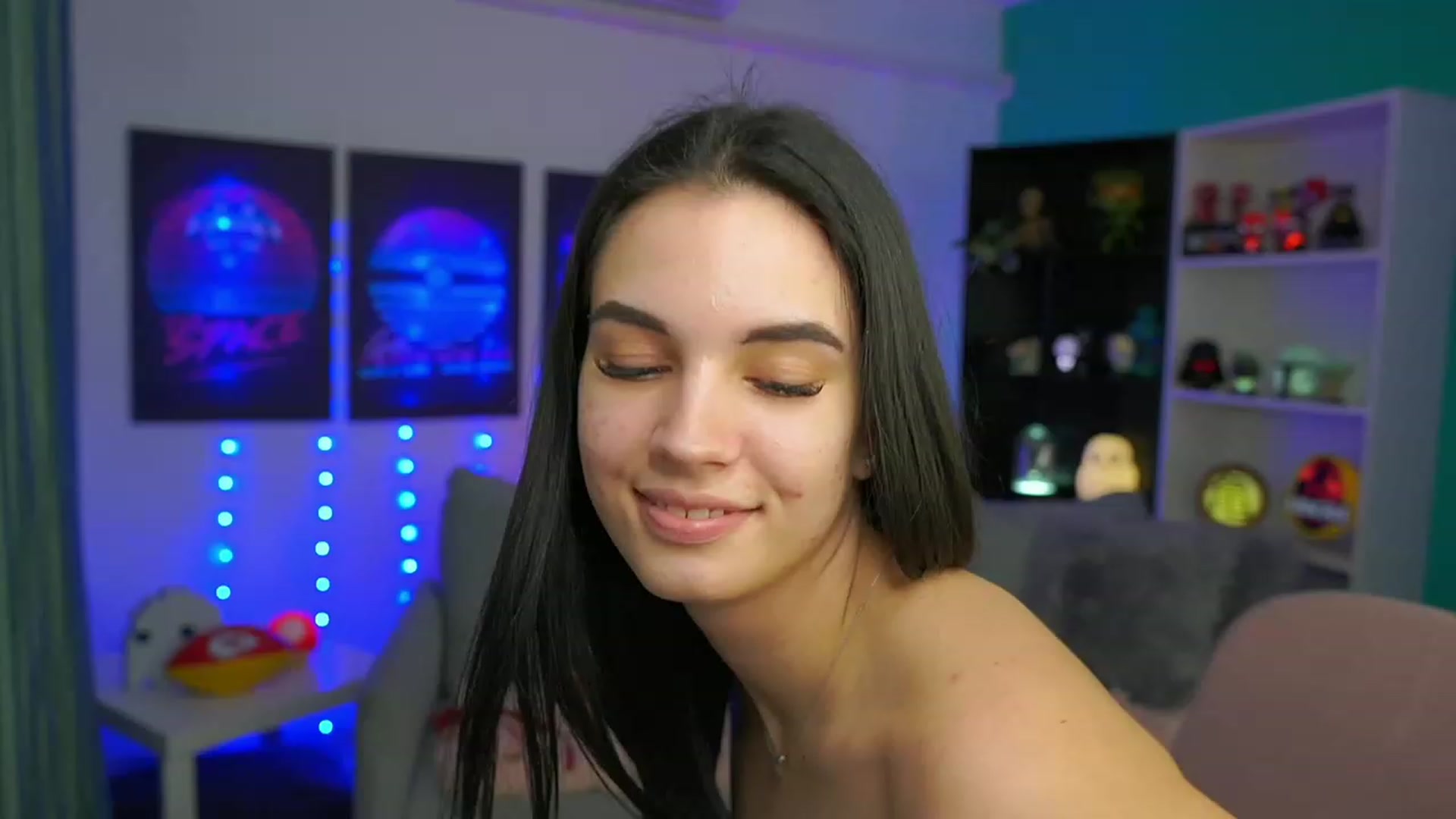 Gallery image thumbnail from Kylie_Quinn's myfreecams stream on, 02/27/2023, 20:58 image 3 of 20