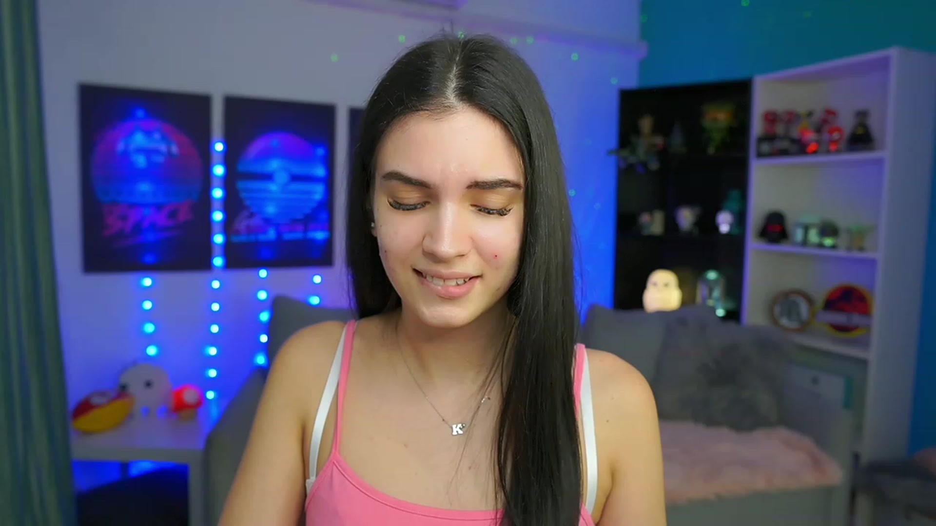 Gallery image thumbnail from Kylie_Quinn's myfreecams stream on, 03/04/2023, 20:51 image 3 of 20