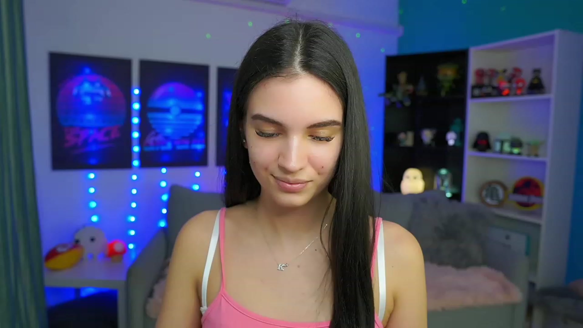 Gallery image thumbnail from Kylie_Quinn's myfreecams stream on, 03/04/2023, 20:51 image 7 of 20