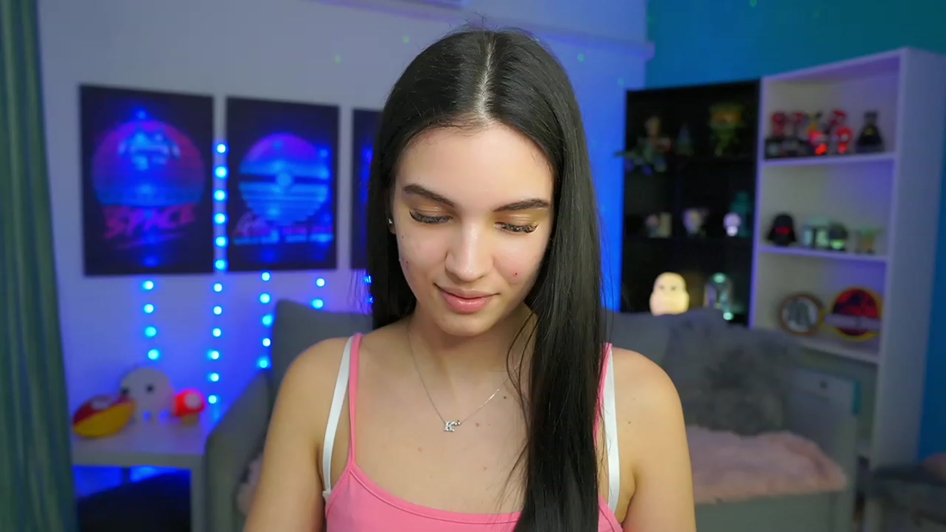 Gallery image thumbnail from Kylie_Quinn's myfreecams stream on, 03/04/2023, 20:51 image 6 of 20