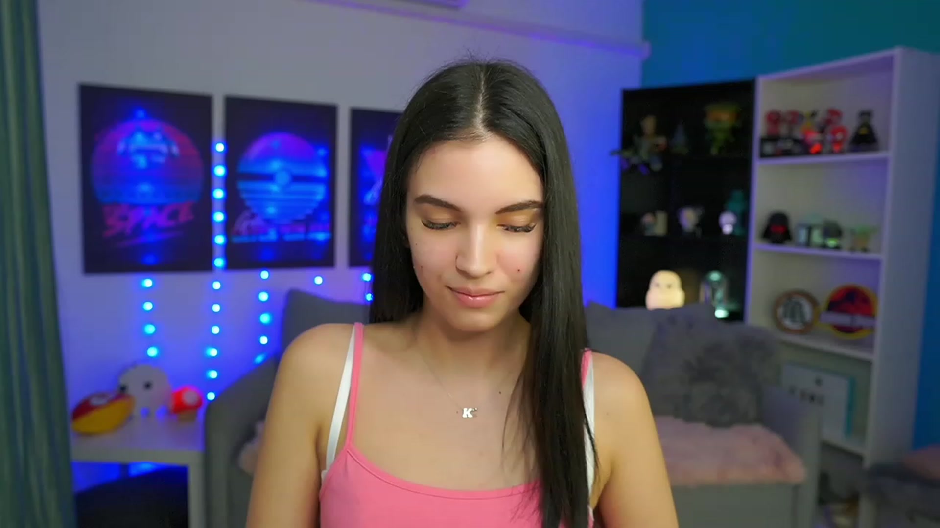 Gallery image thumbnail from Kylie_Quinn's myfreecams stream on, 03/04/2023, 23:56 image 10 of 20