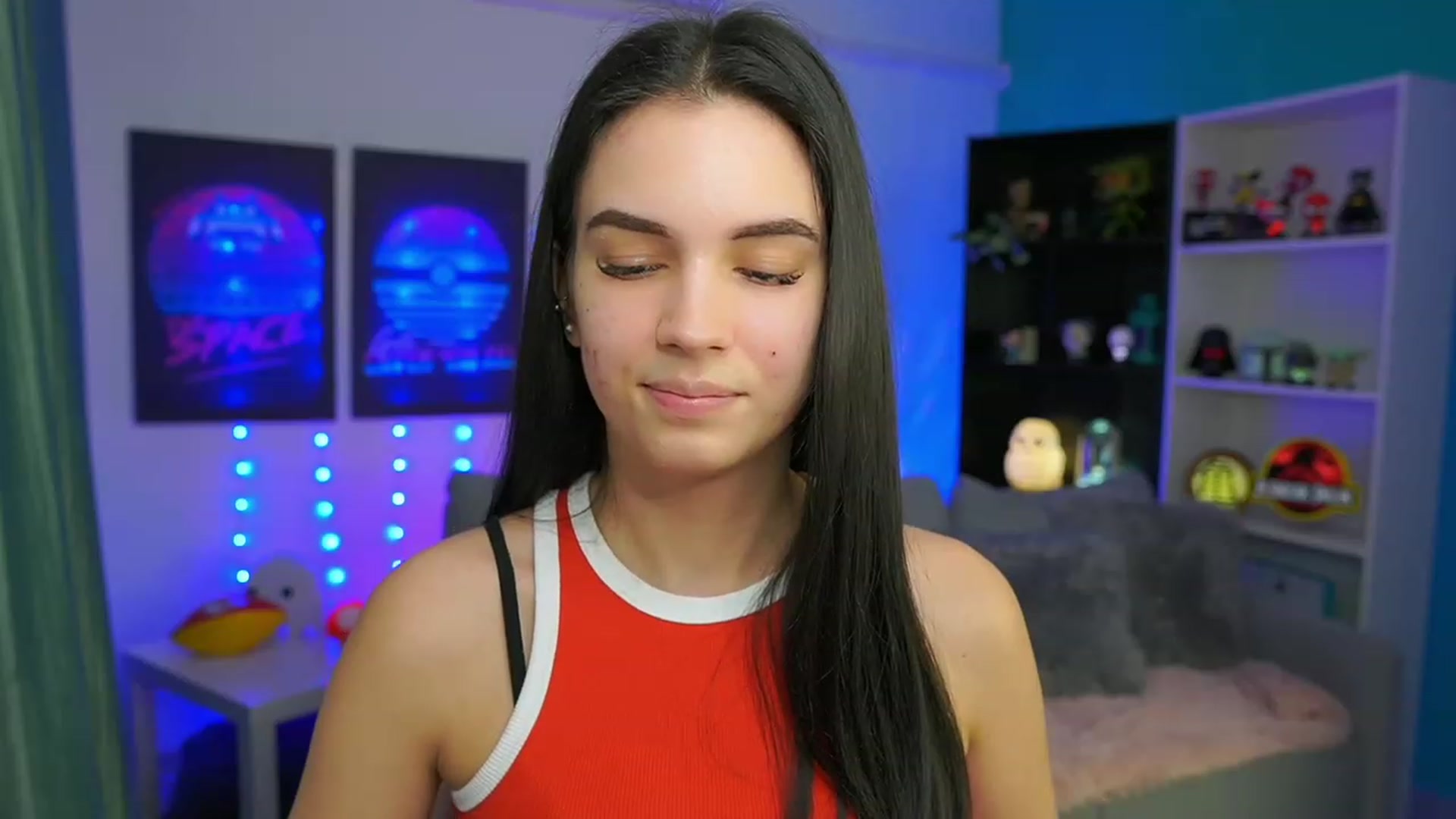 Gallery image thumbnail from Kylie_Quinn's myfreecams stream on, 03/05/2023, 20:39 image 13 of 20