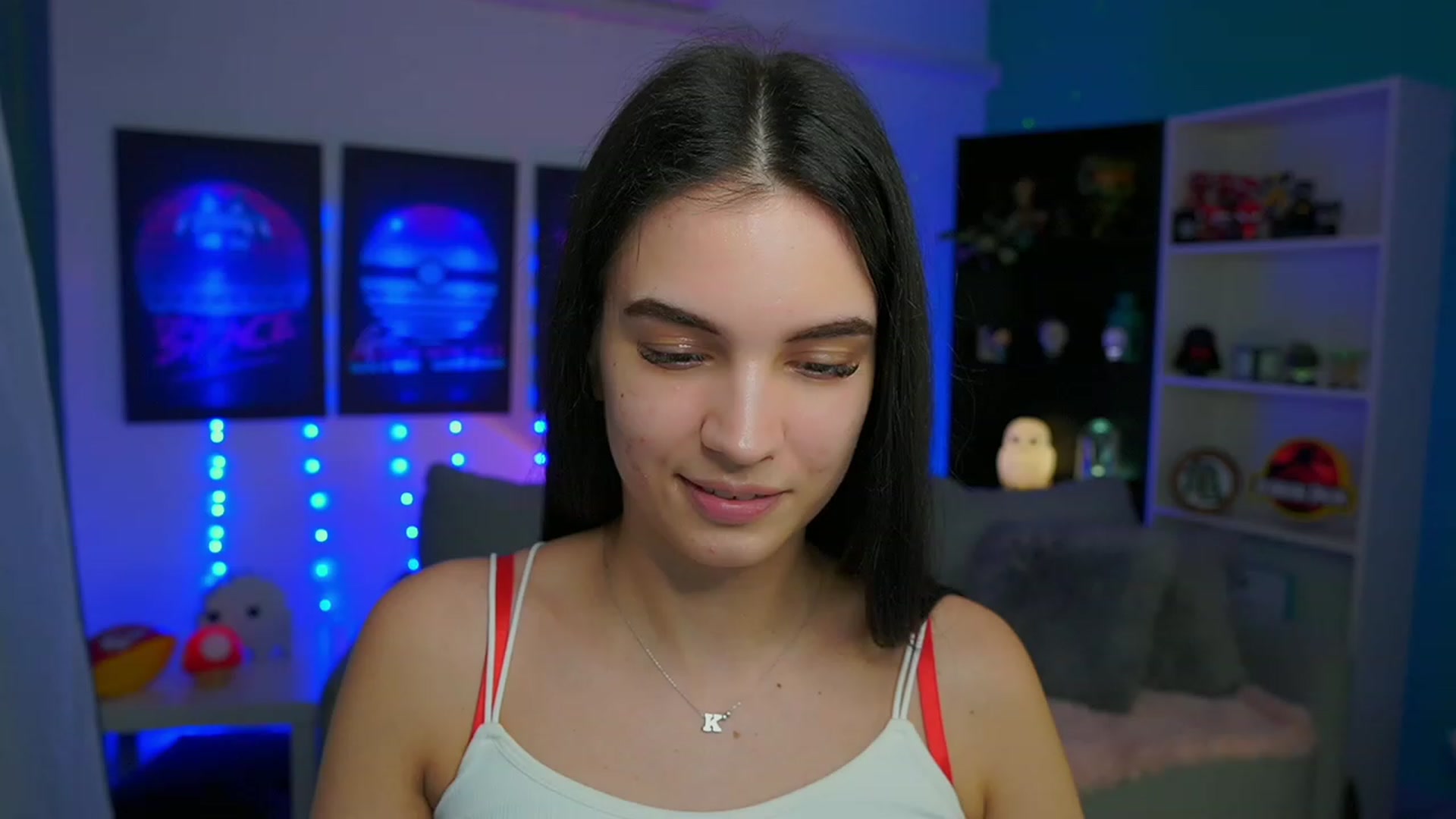 Gallery image thumbnail from Kylie_Quinn's myfreecams stream on, 03/10/2023, 24:18 image 12 of 20