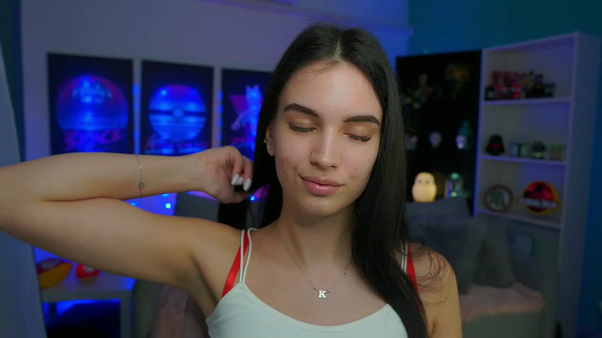 Gallery image thumbnail from Kylie_Quinn's myfreecams stream on, 03/10/2023, 24:18 image 3 of 20