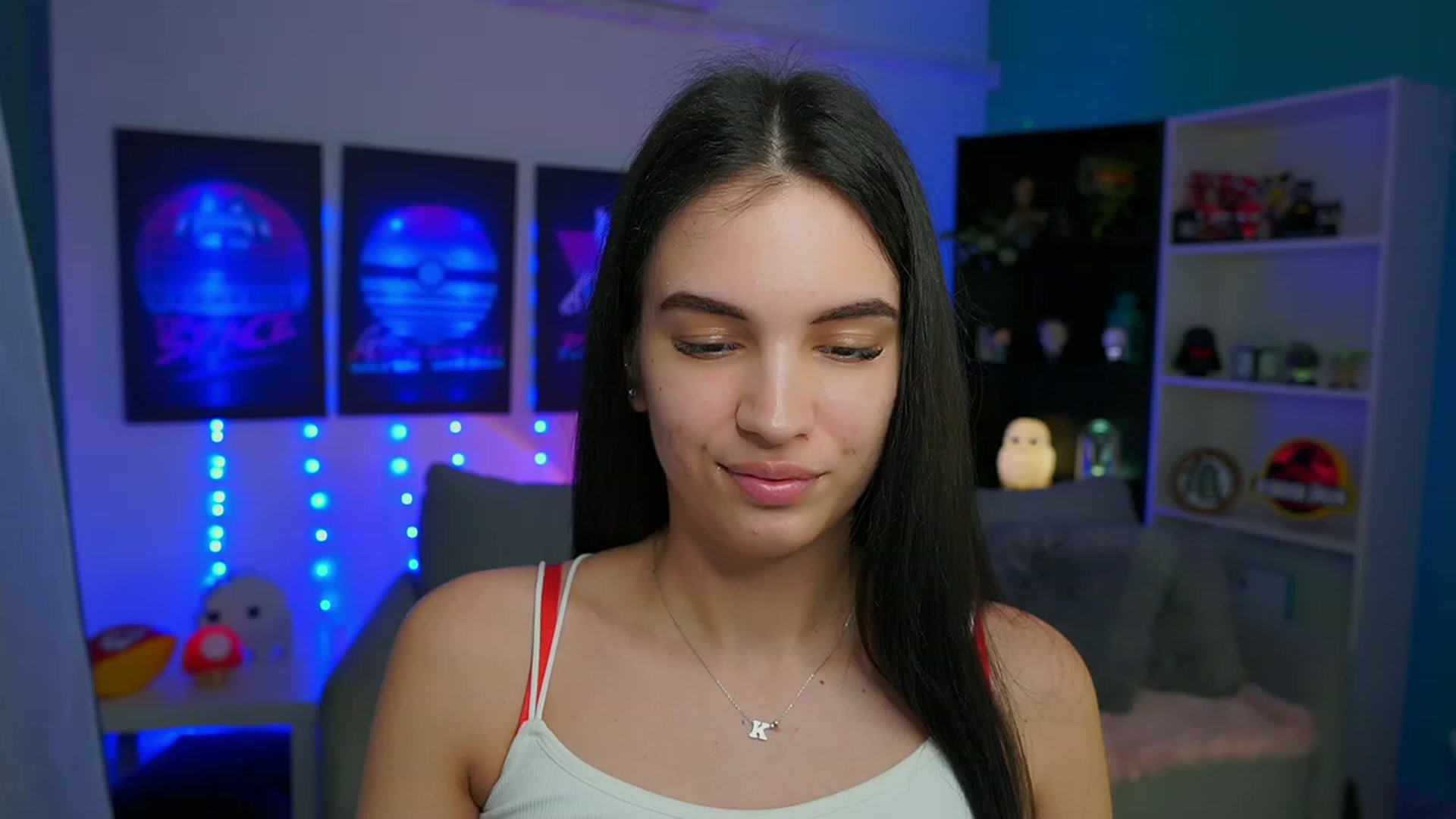 Gallery image thumbnail from Kylie_Quinn's myfreecams stream on, 03/10/2023, 24:18 image 4 of 20