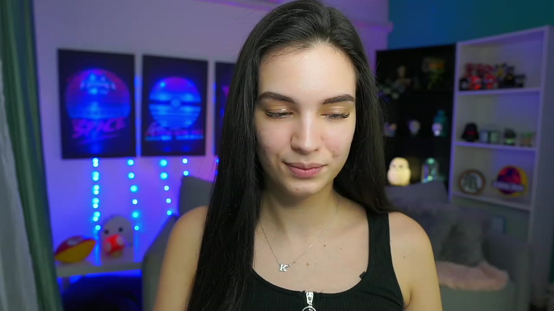 Gallery image thumbnail from Kylie_Quinn's myfreecams stream on, 03/10/2023, 16:10 image 8 of 20