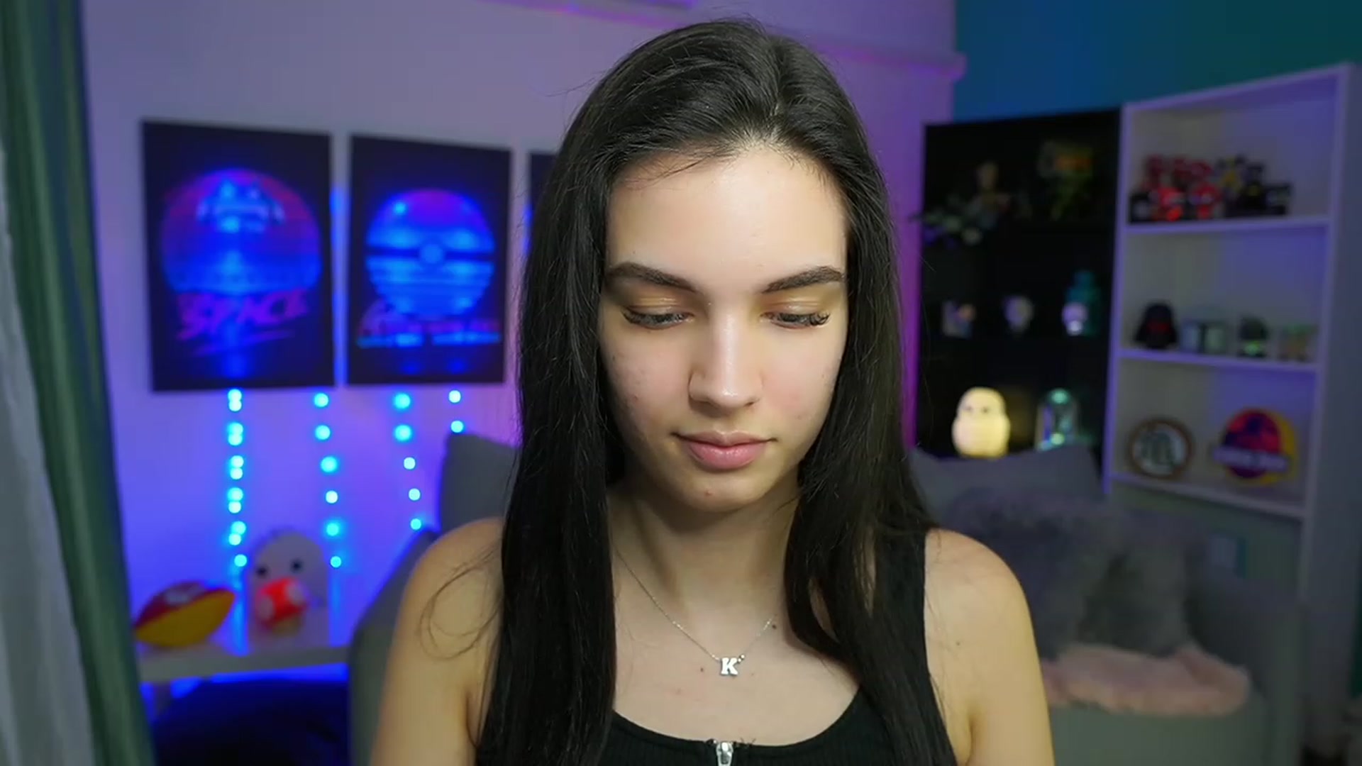 Gallery image thumbnail from Kylie_Quinn's myfreecams stream on, 03/10/2023, 16:10 image 15 of 20