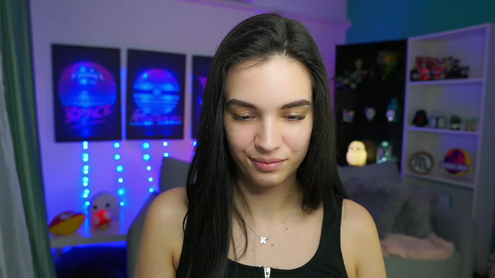 Gallery image thumbnail from Kylie_Quinn's myfreecams stream on, 03/10/2023, 17:21 image 1 of 20