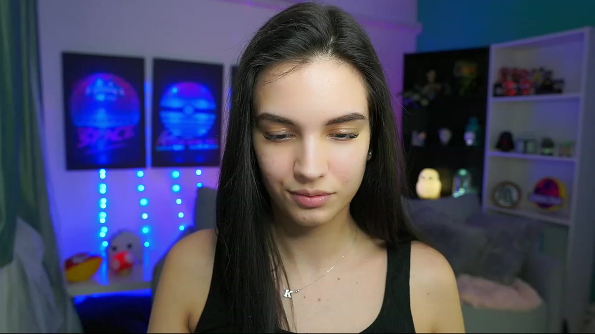 Gallery image thumbnail from Kylie_Quinn's myfreecams stream on, 03/10/2023, 19:29 image 7 of 20