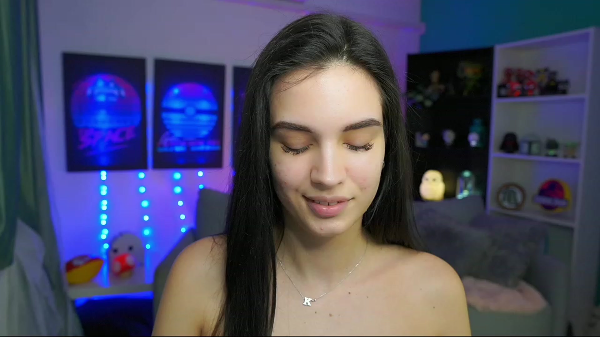 Gallery image thumbnail from Kylie_Quinn's myfreecams stream on, 03/10/2023, 19:29 image 15 of 20