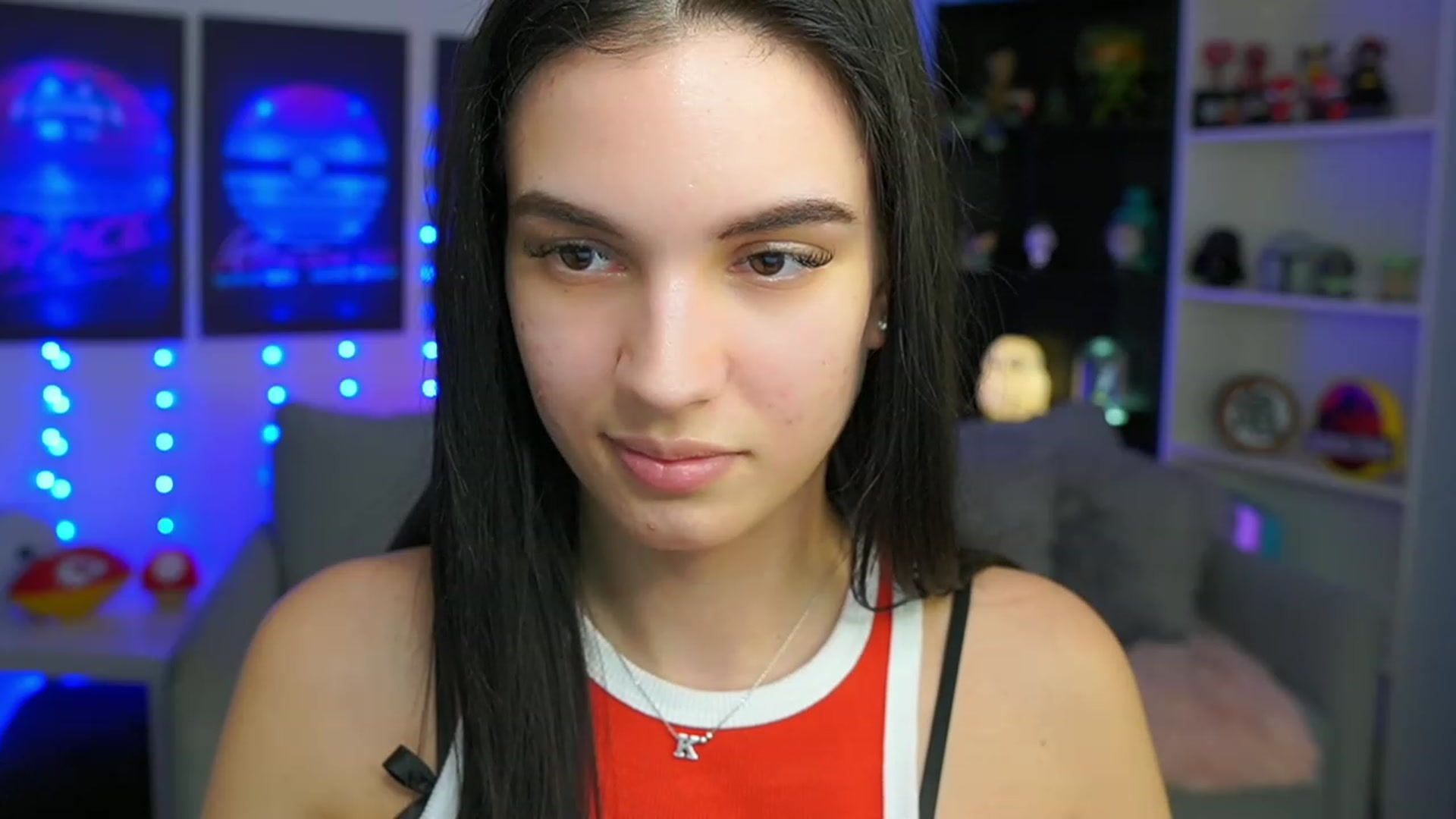 Gallery image thumbnail from Kylie_Quinn's myfreecams stream on, 03/13/2023, 04:31 image 6 of 20