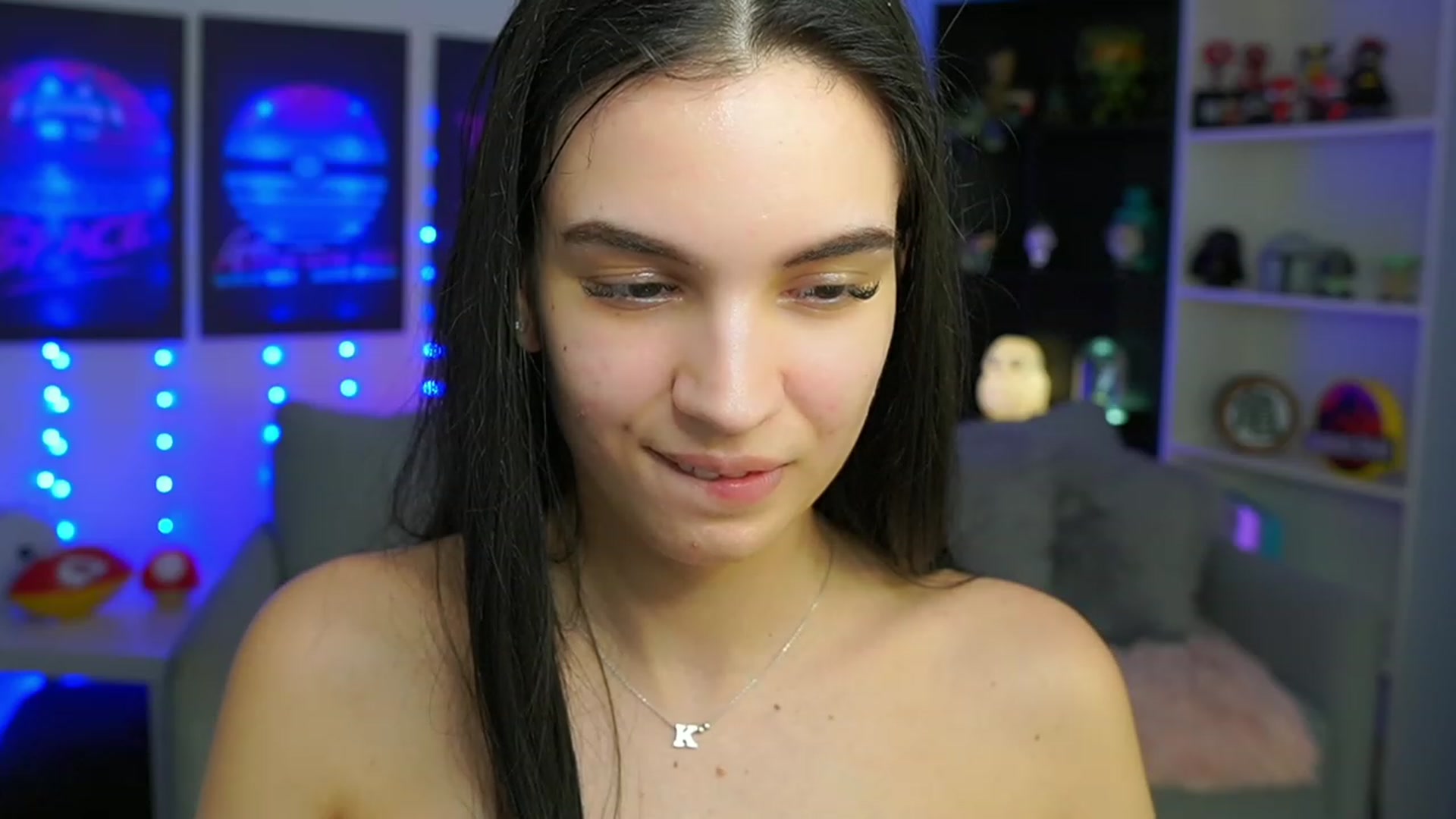 Gallery image thumbnail from Kylie_Quinn's myfreecams stream on, 03/13/2023, 04:31 image 13 of 20