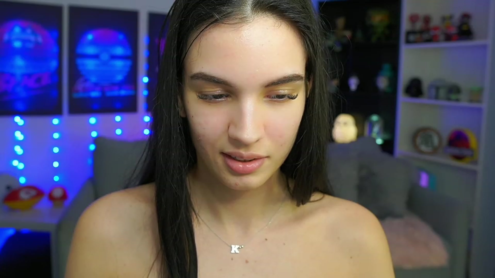 Gallery image thumbnail from Kylie_Quinn's myfreecams stream on, 03/13/2023, 04:31 image 12 of 20