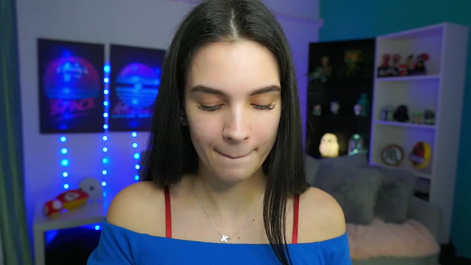 Gallery image thumbnail from Kylie_Quinn's myfreecams stream on, 03/14/2023, 22:23 image 12 of 20