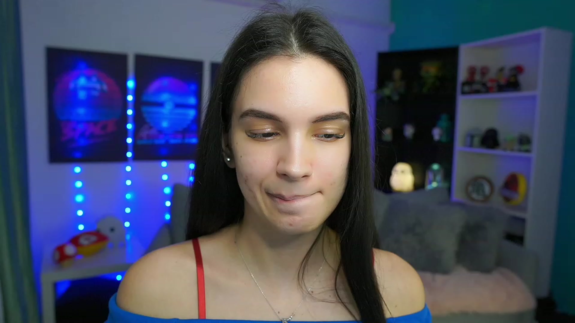 Gallery image thumbnail from Kylie_Quinn's myfreecams stream on, 03/15/2023, 24:19 image 5 of 20