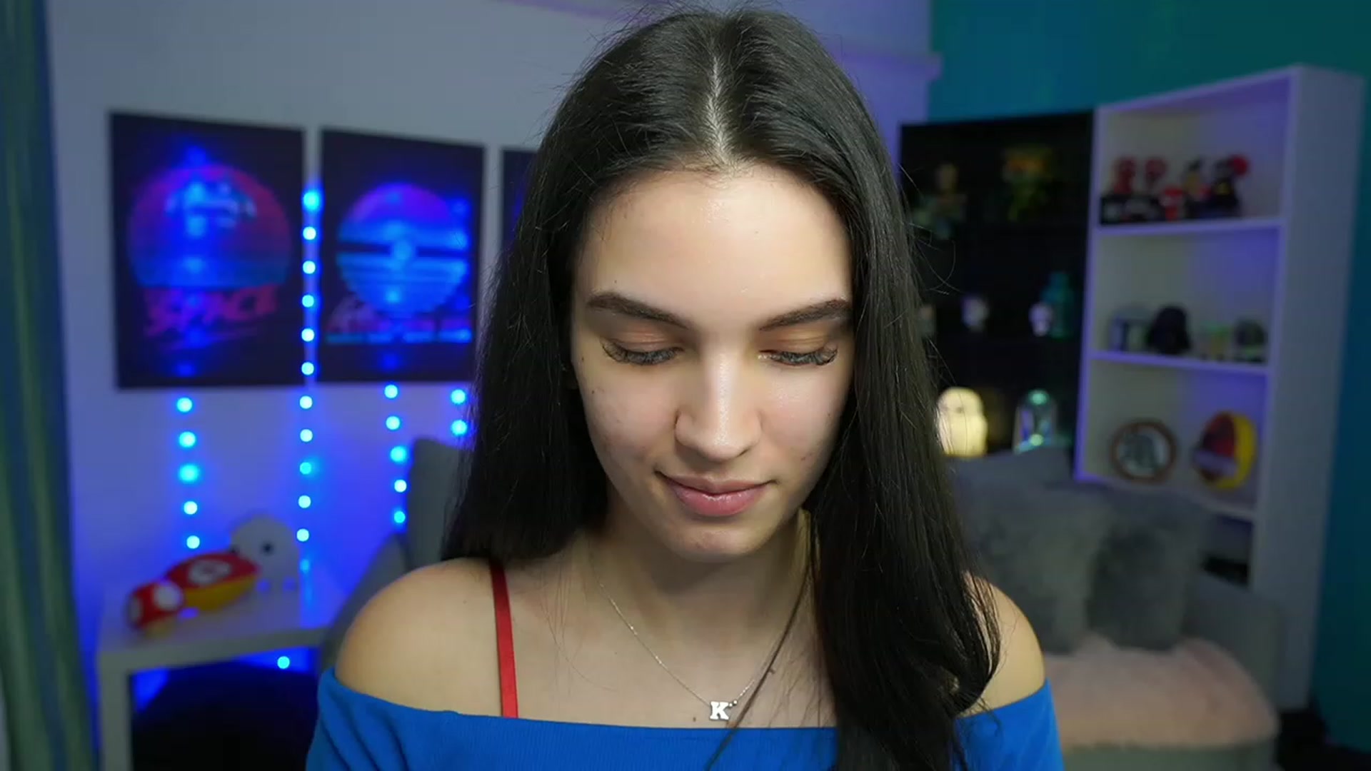 Gallery image thumbnail from Kylie_Quinn's myfreecams stream on, 03/15/2023, 24:19 image 7 of 20