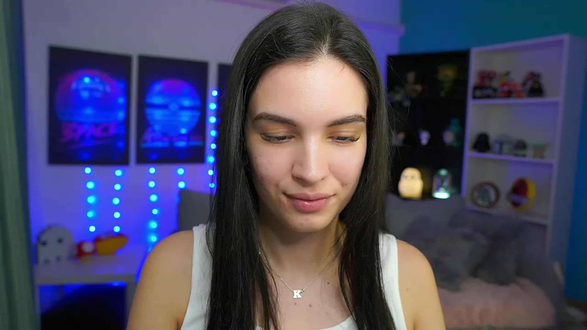 Gallery image thumbnail from Kylie_Quinn's myfreecams stream on, 03/15/2023, 15:39 image 11 of 20