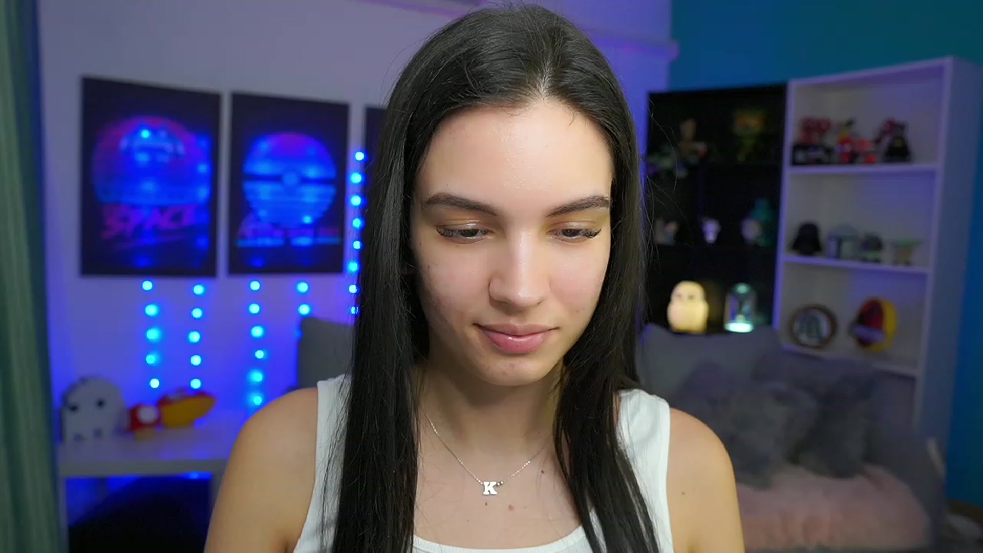 Gallery image thumbnail from Kylie_Quinn's myfreecams stream on, 03/15/2023, 15:39 image 7 of 20