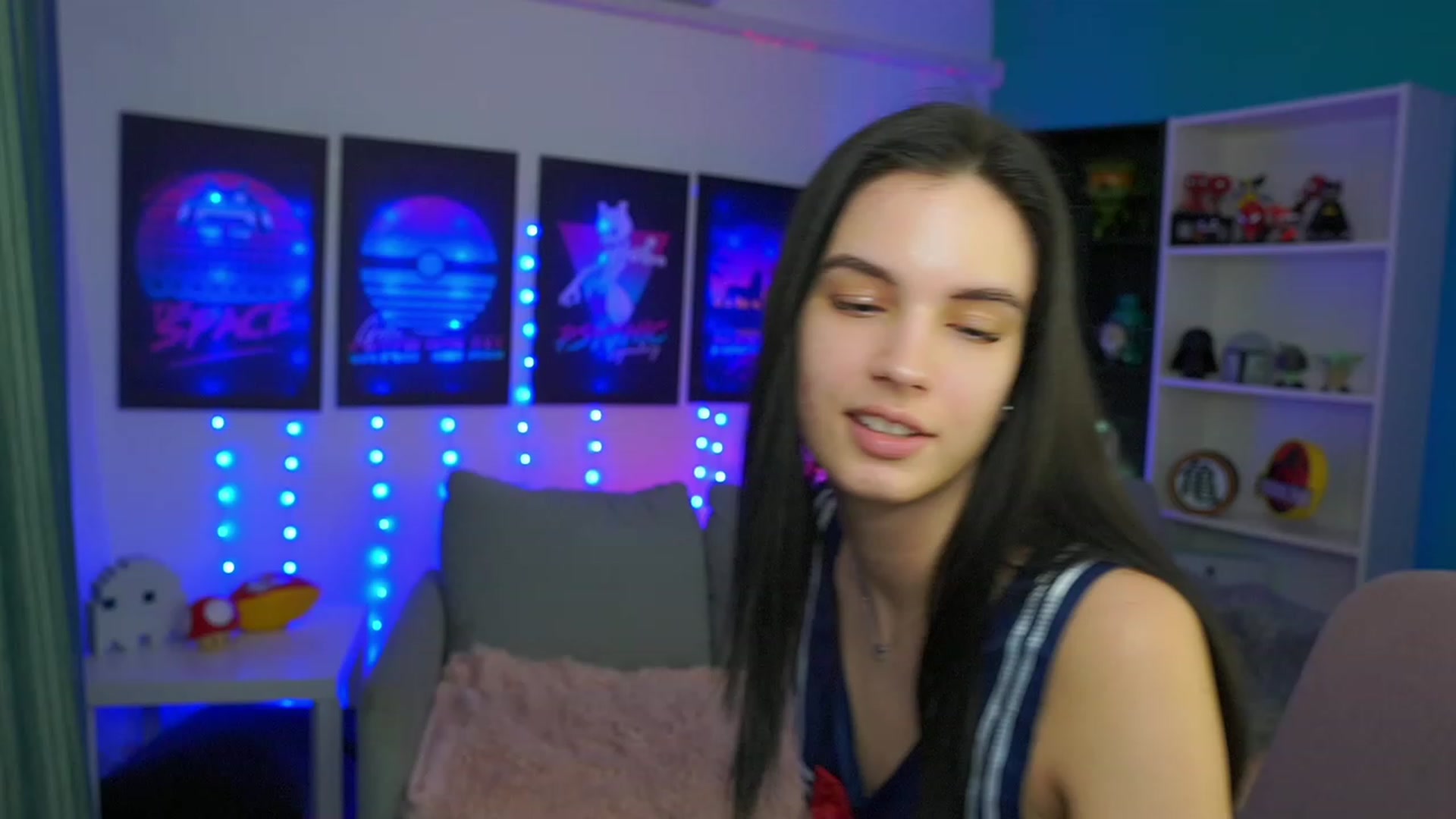 Gallery image thumbnail from Kylie_Quinn's myfreecams stream on, 03/15/2023, 19:07 image 20 of 20