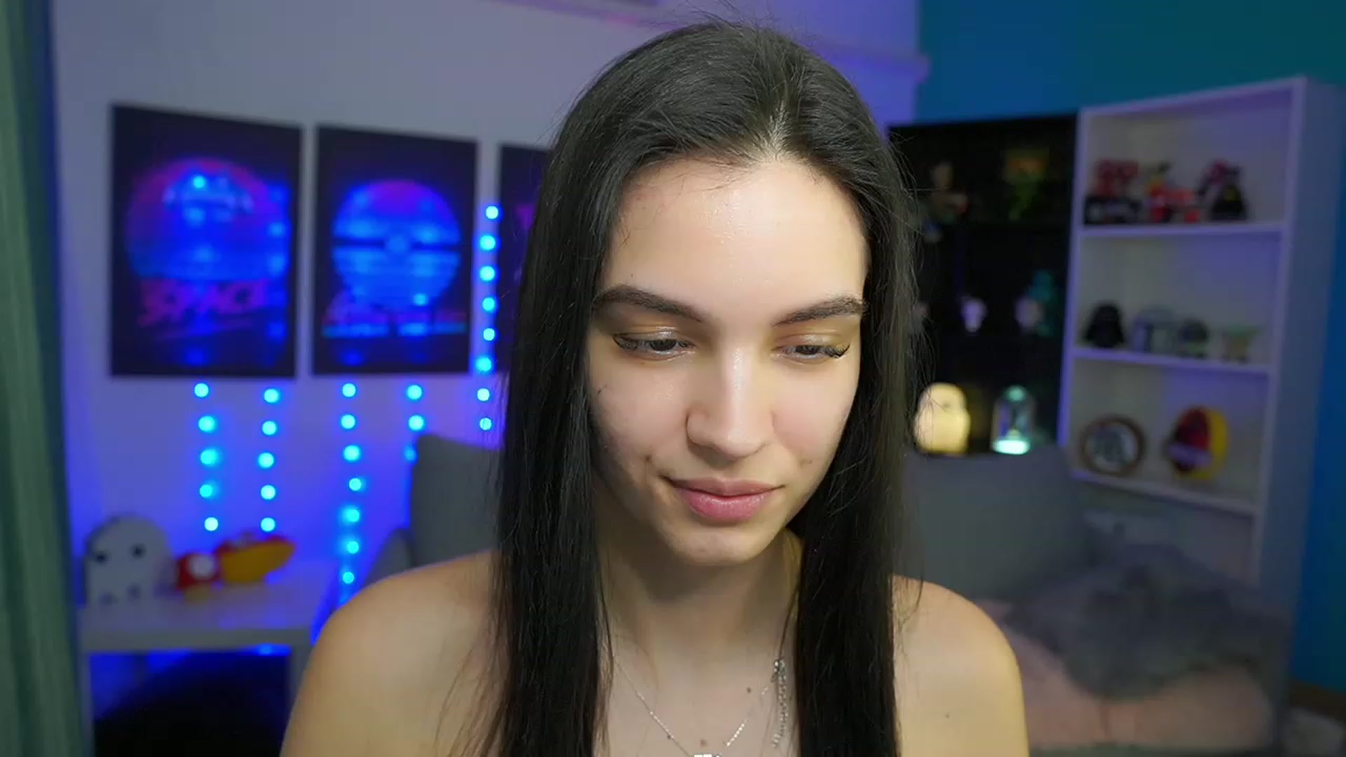 Gallery image thumbnail from Kylie_Quinn's myfreecams stream on, 03/15/2023, 19:07 image 11 of 20