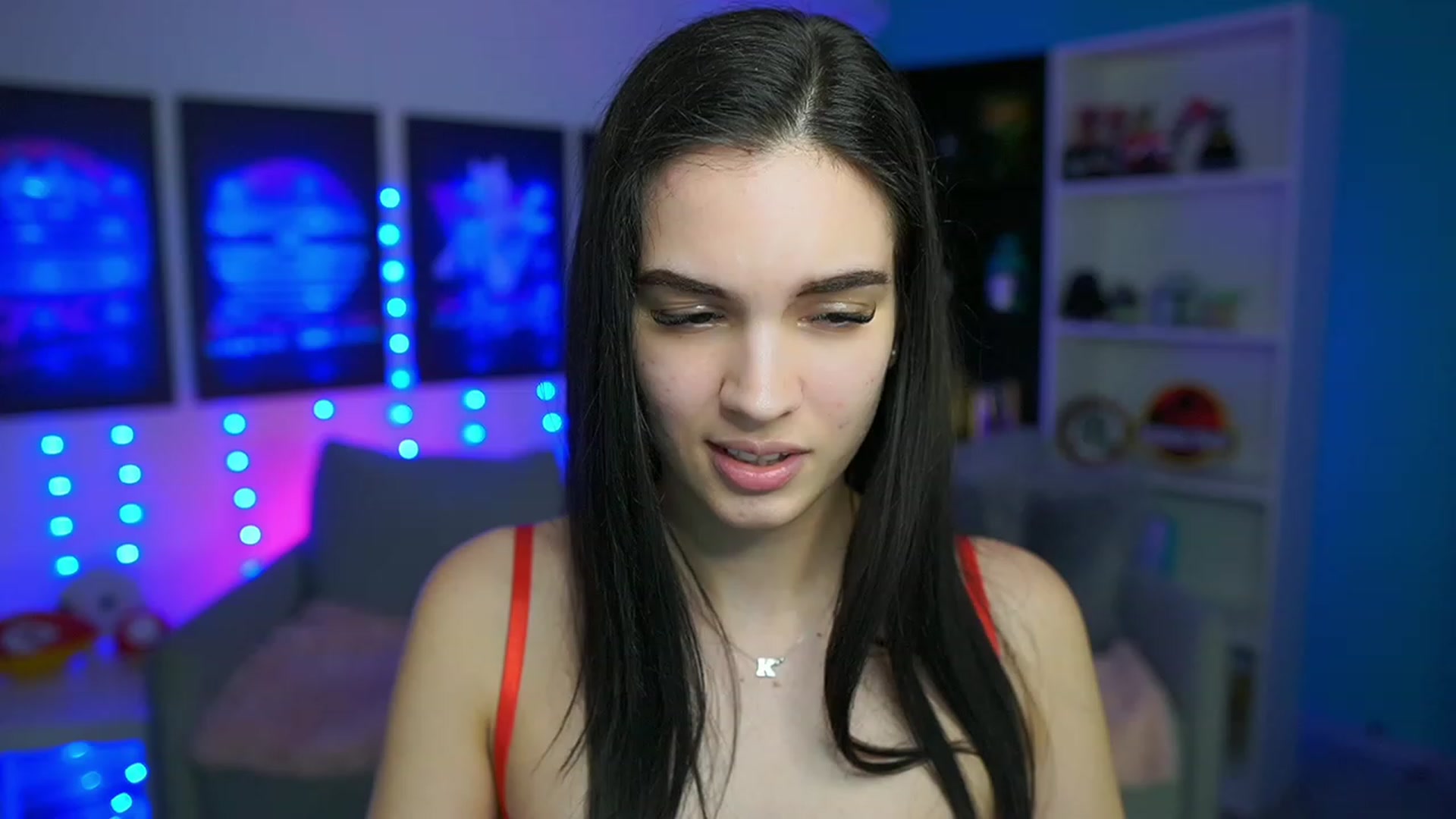 Gallery image thumbnail from Kylie_Quinn's myfreecams stream on, 03/17/2023, 23:07 image 9 of 20