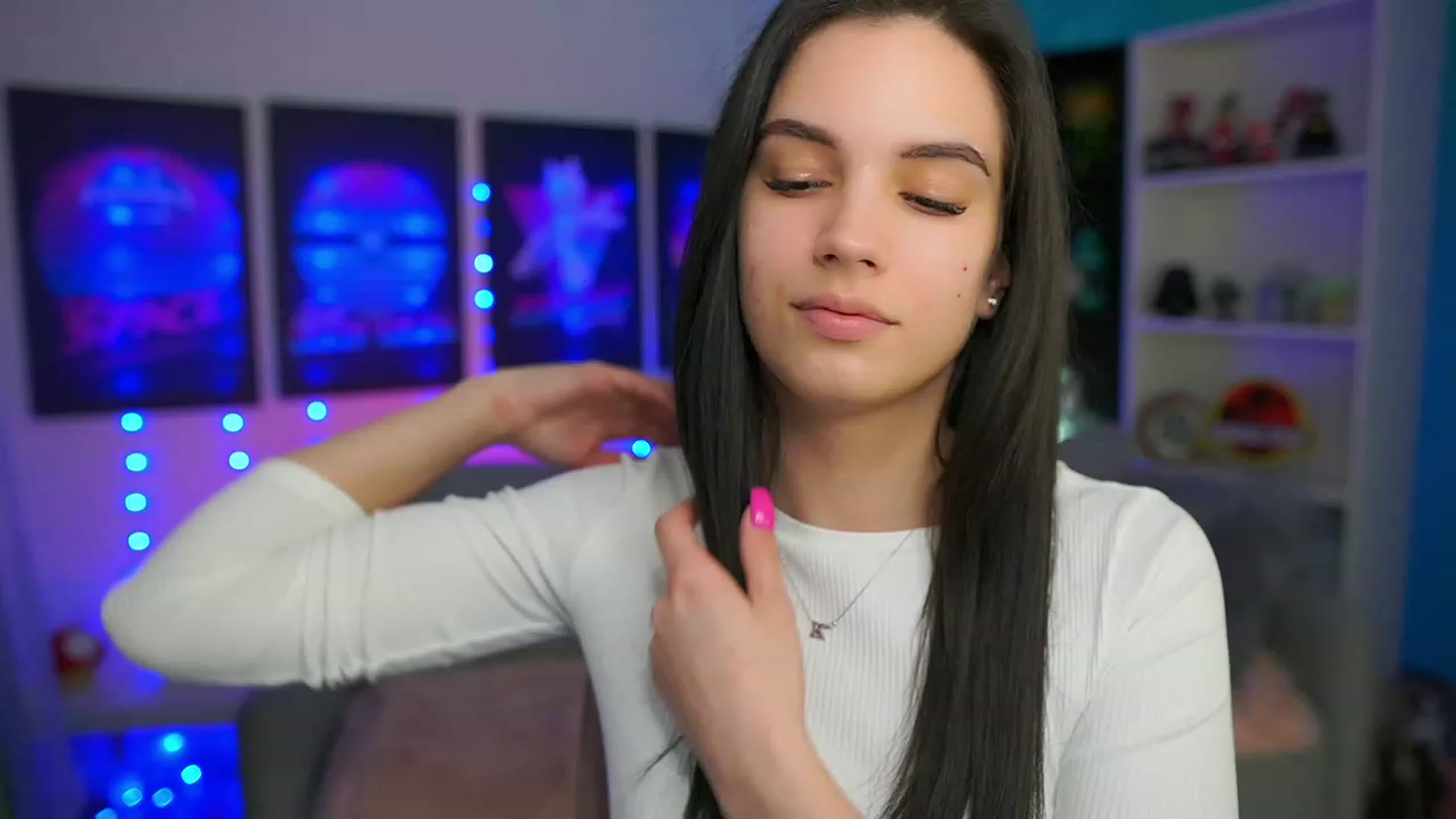 Gallery image thumbnail from Kylie_Quinn's myfreecams stream on, 03/20/2023, 02:53 image 1 of 20