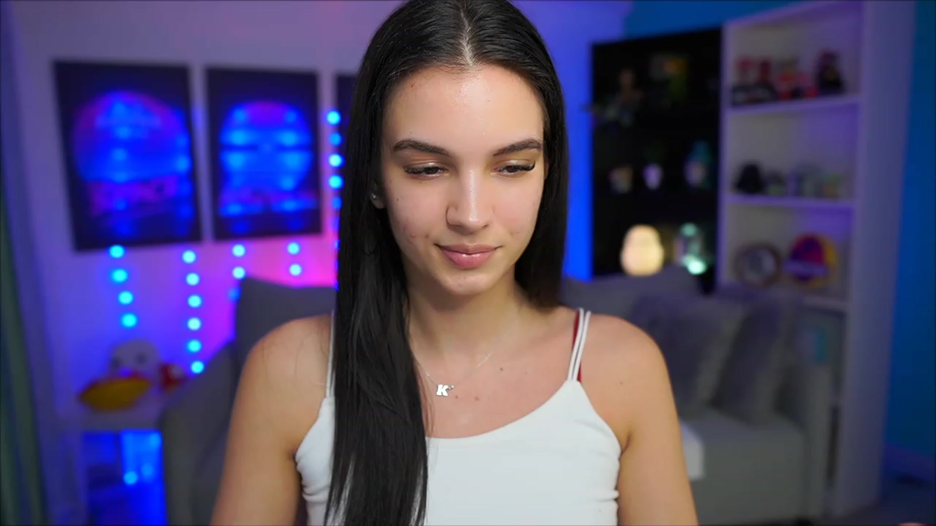 Gallery image thumbnail from Kylie_Quinn's myfreecams stream on, 03/22/2023, 22:51 image 12 of 20