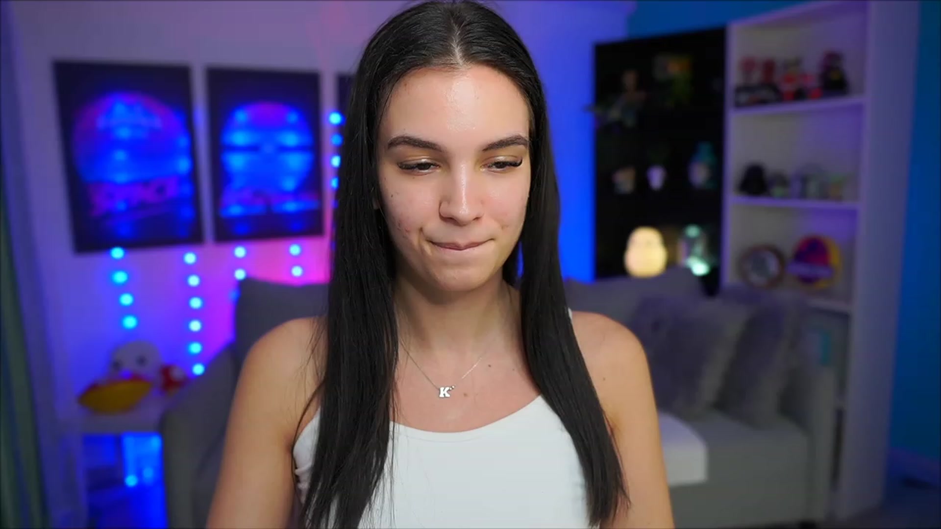 Gallery image thumbnail from Kylie_Quinn's myfreecams stream on, 03/22/2023, 22:51 image 4 of 20