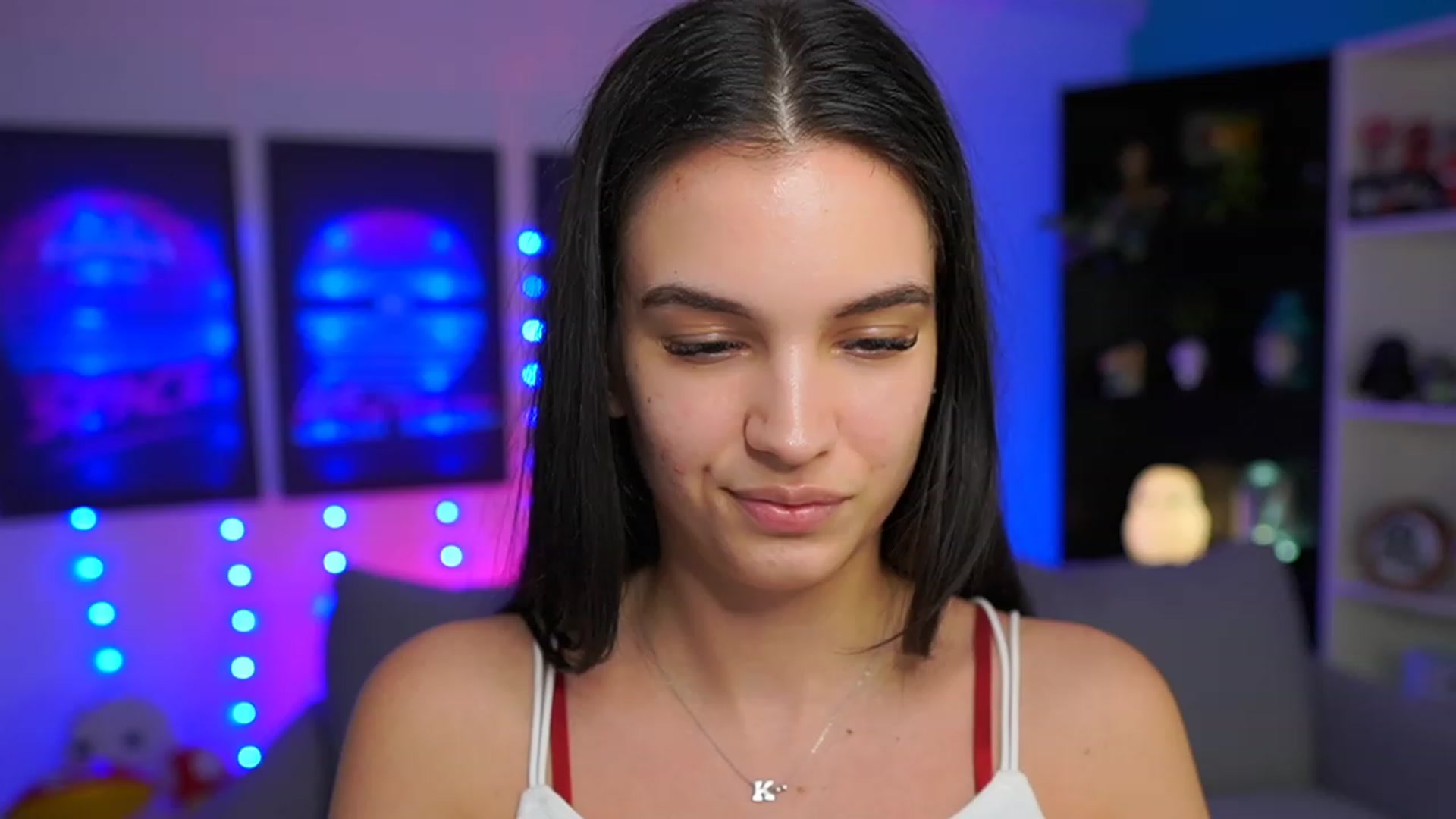 Gallery image thumbnail from Kylie_Quinn's myfreecams stream on, 03/22/2023, 22:51 image 20 of 20