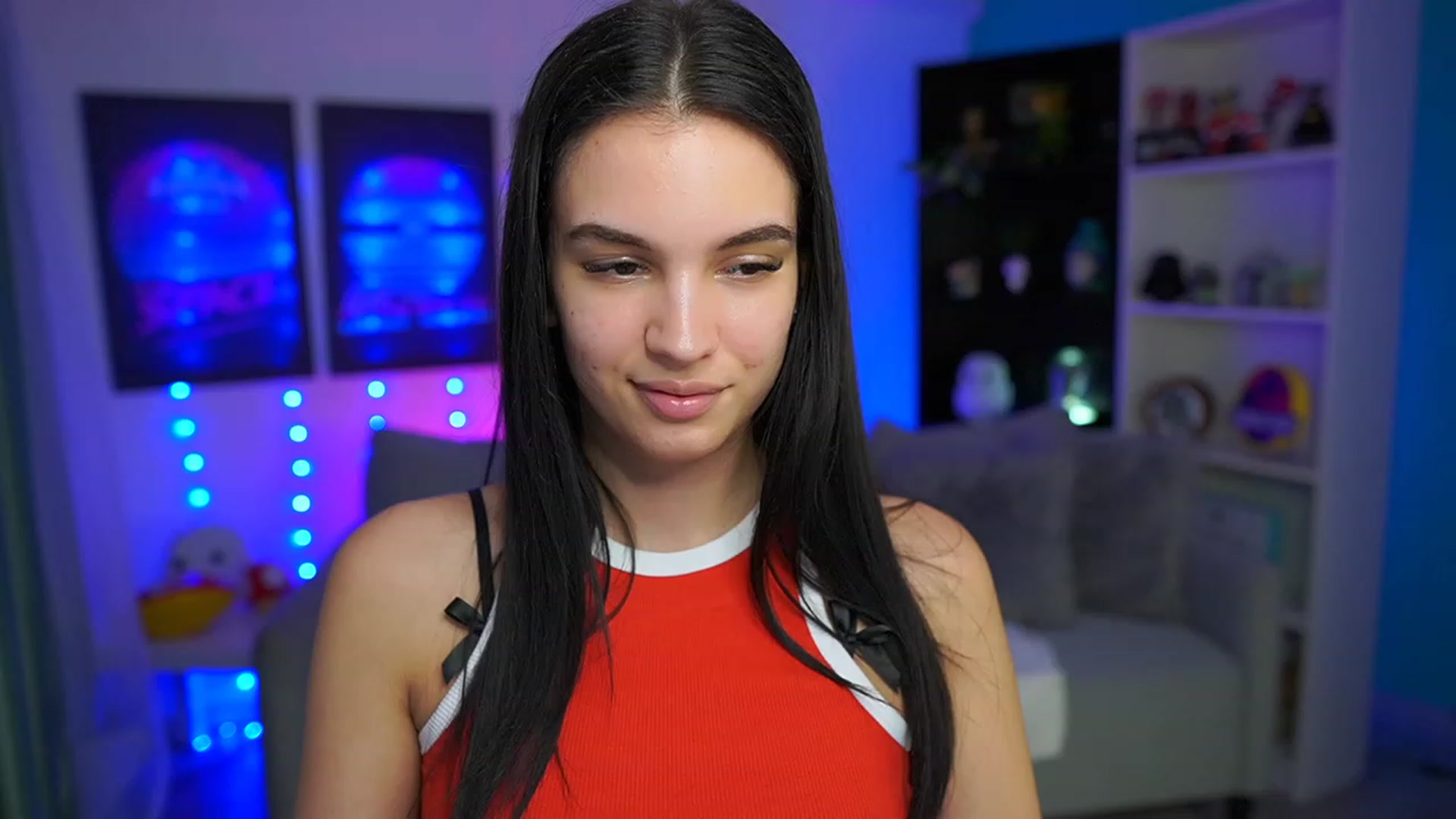 Gallery image thumbnail from Kylie_Quinn's myfreecams stream on, 03/24/2023, 24:03 image 11 of 20