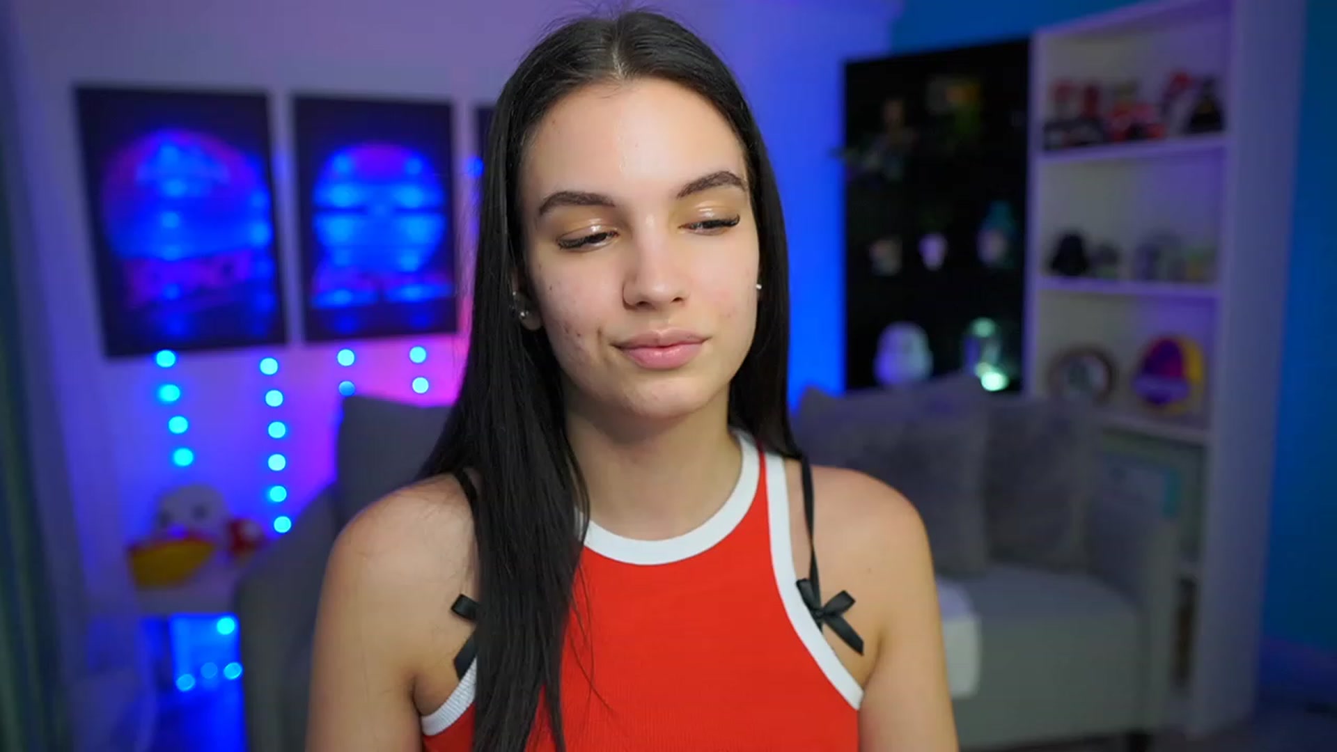 Gallery image thumbnail from Kylie_Quinn's myfreecams stream on, 03/24/2023, 24:03 image 10 of 20