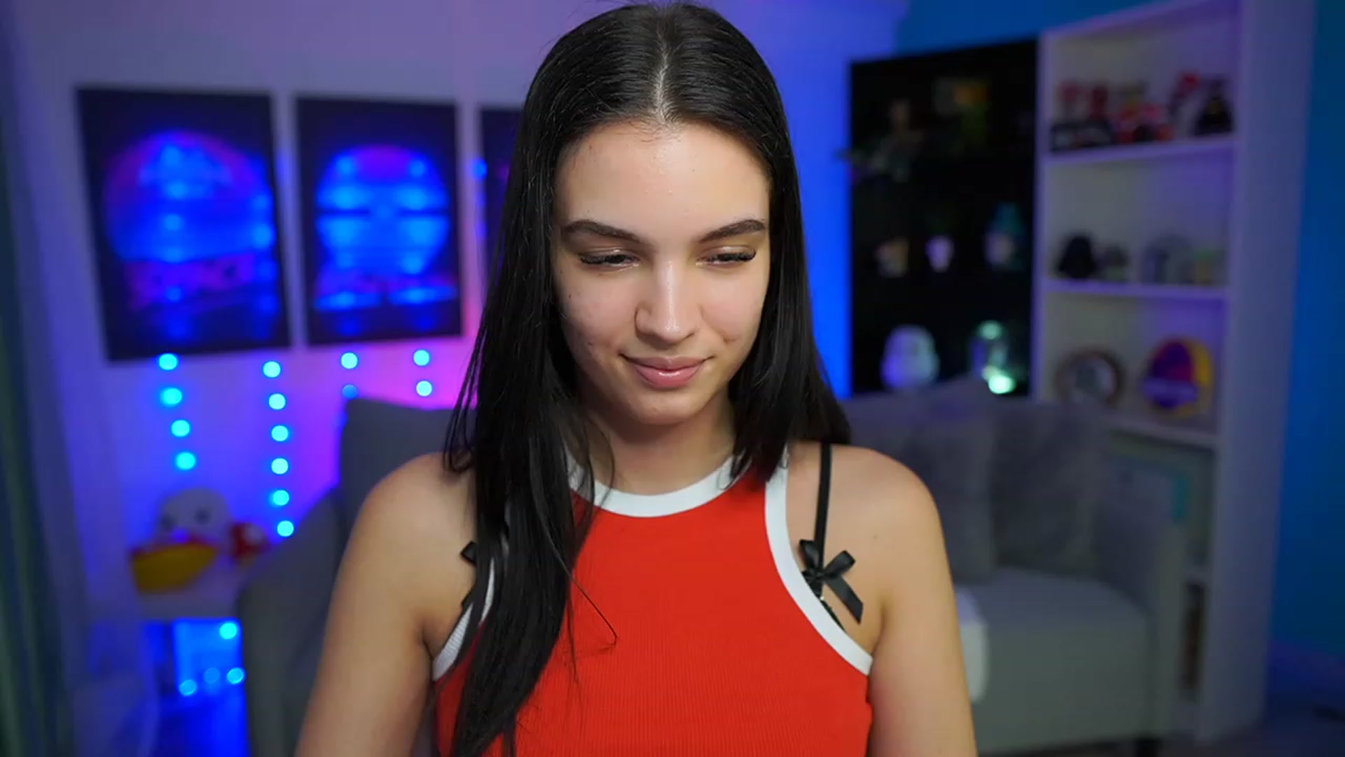 Gallery image thumbnail from Kylie_Quinn's myfreecams stream on, 03/24/2023, 24:03 image 6 of 20