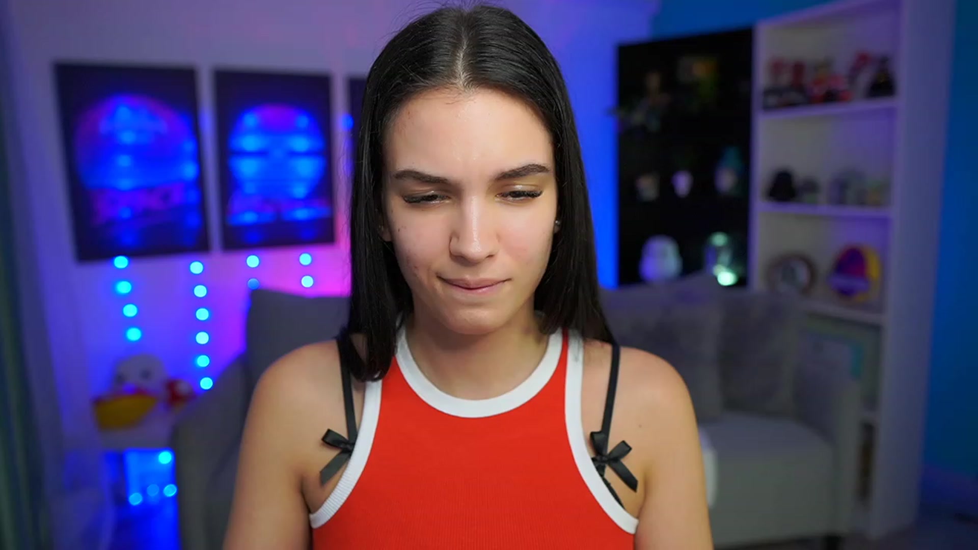 Gallery image thumbnail from Kylie_Quinn's myfreecams stream on, 03/24/2023, 24:03 image 16 of 20
