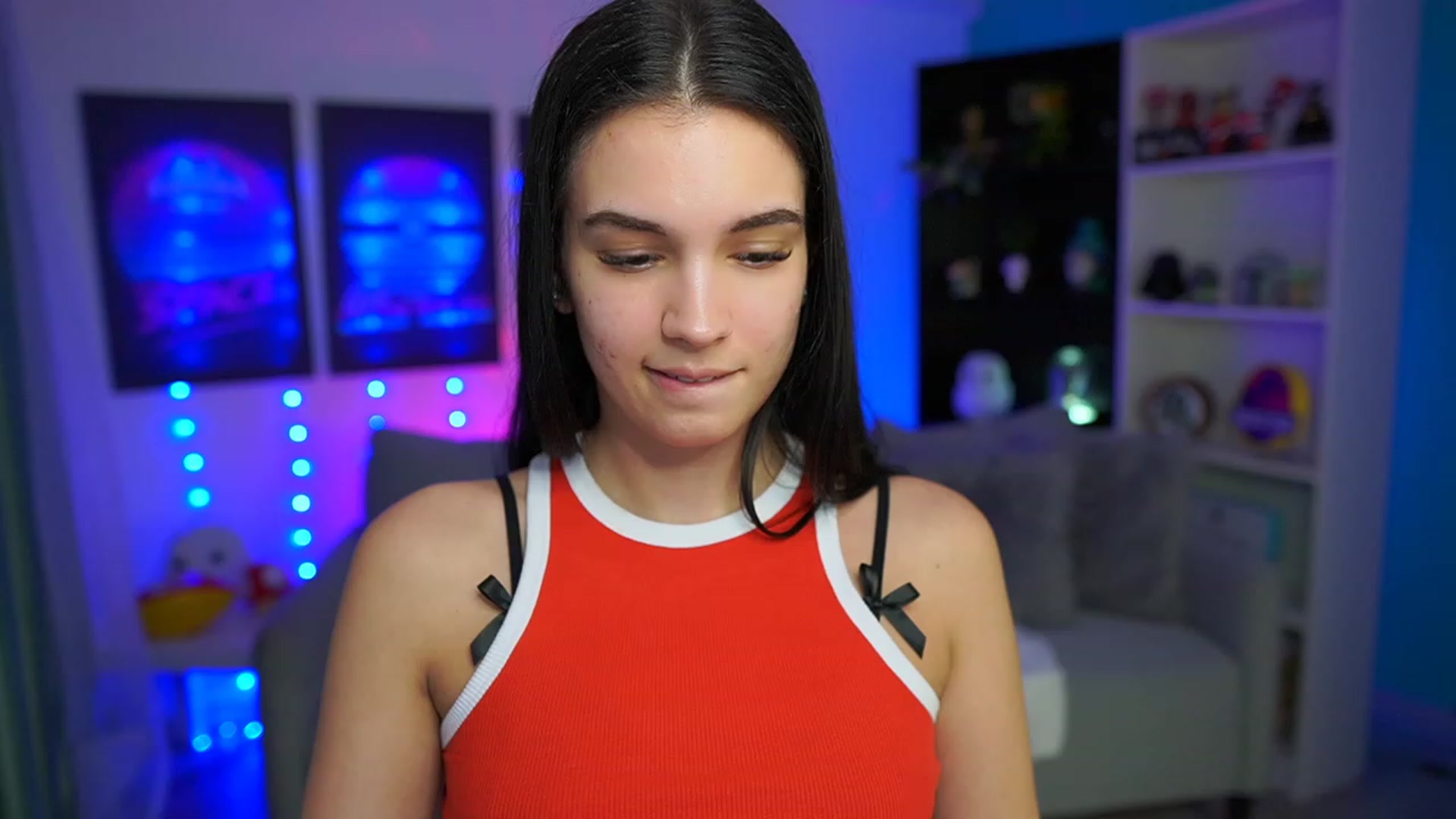 Gallery image thumbnail from Kylie_Quinn's myfreecams stream on, 03/24/2023, 24:03 image 14 of 20