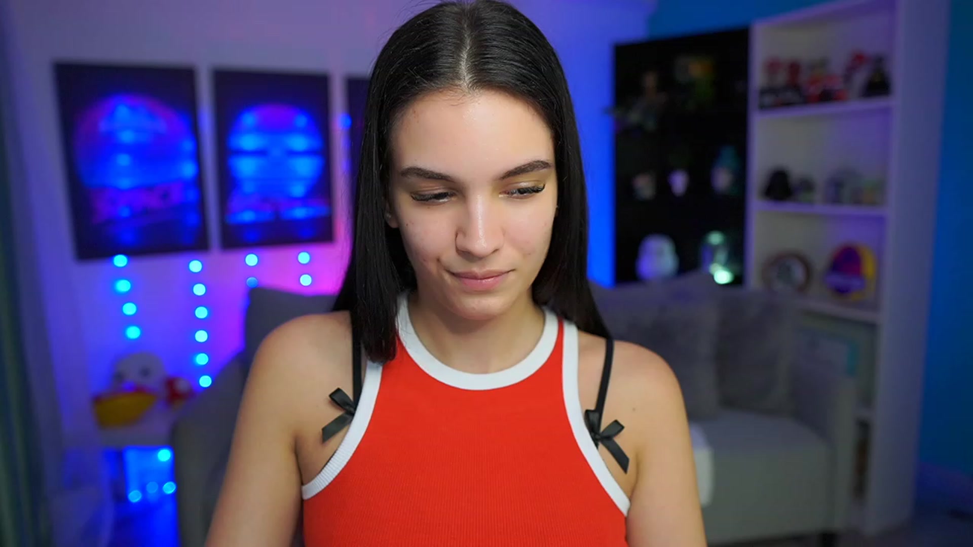 Gallery image thumbnail from Kylie_Quinn's myfreecams stream on, 03/24/2023, 24:03 image 15 of 20