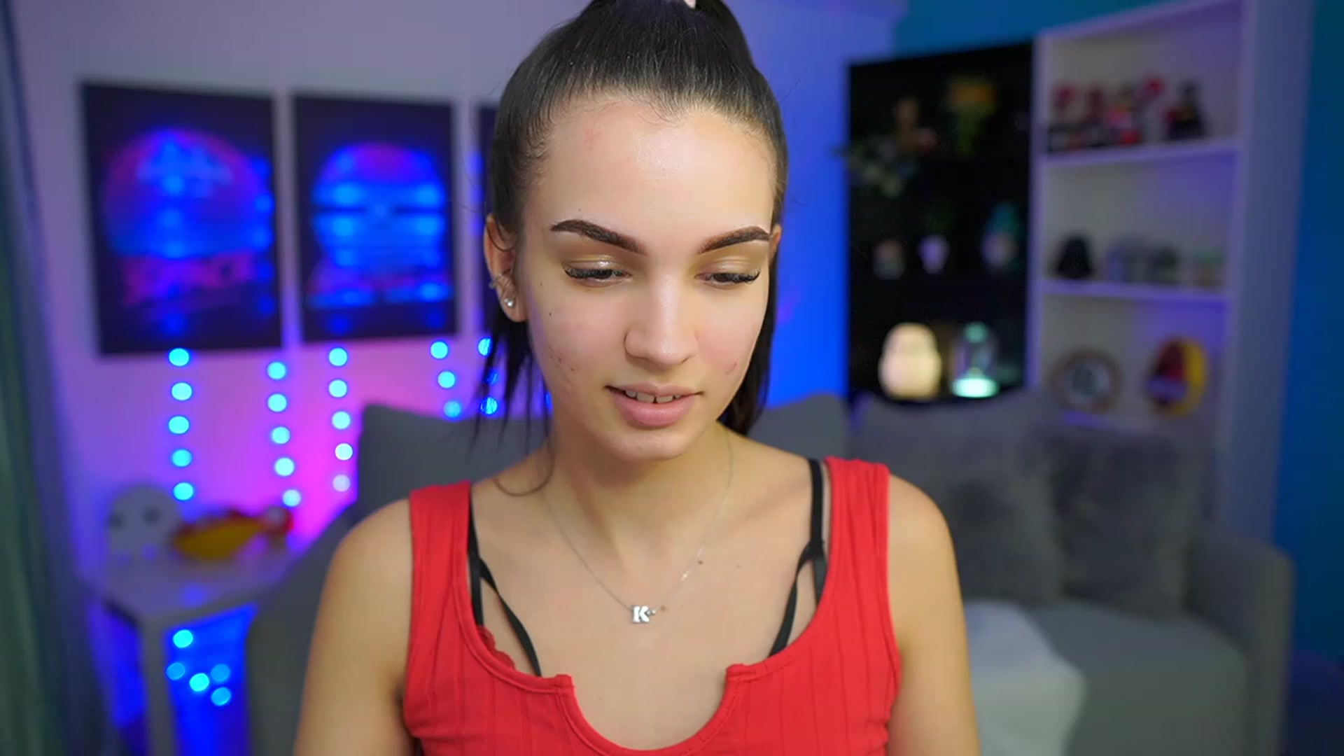 Gallery image thumbnail from Kylie_Quinn's myfreecams stream on, 03/26/2023, 19:27 image 4 of 20