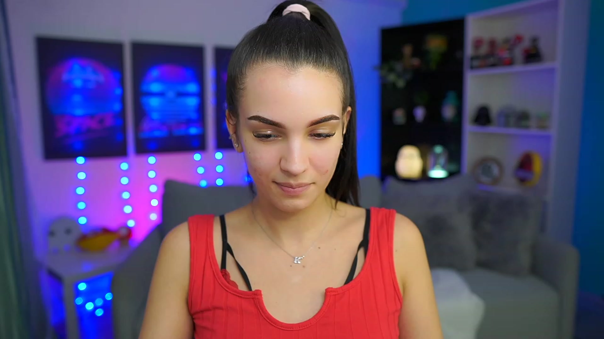 Gallery image thumbnail from Kylie_Quinn's myfreecams stream on, 03/26/2023, 19:27 image 12 of 20