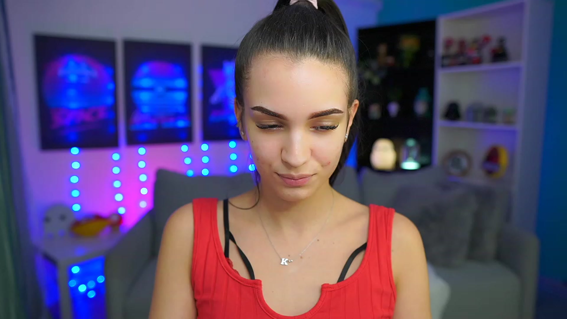 Gallery image thumbnail from Kylie_Quinn's myfreecams stream on, 03/26/2023, 23:27 image 14 of 20